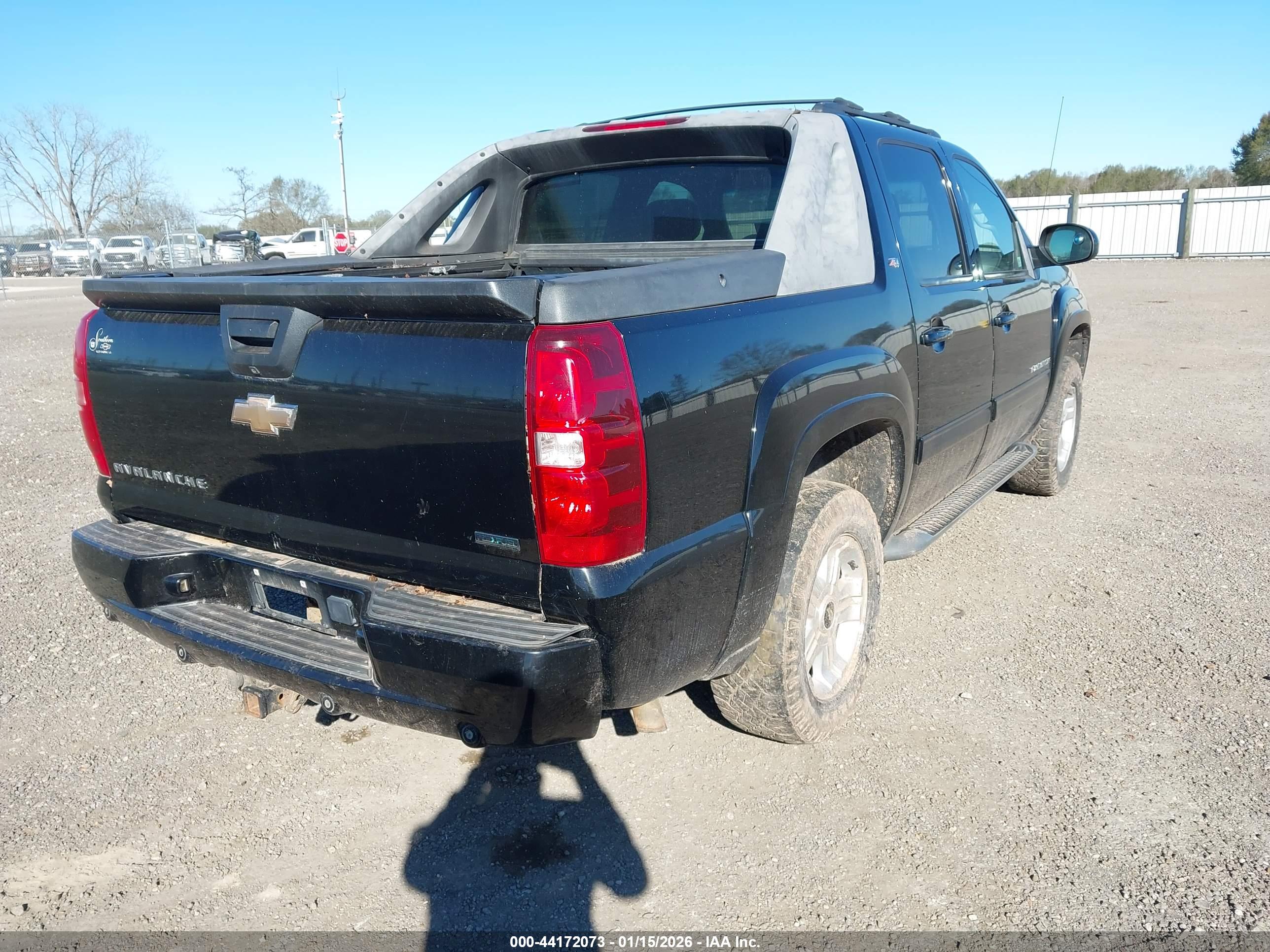 CHEVROLET AVALANCHE image 4