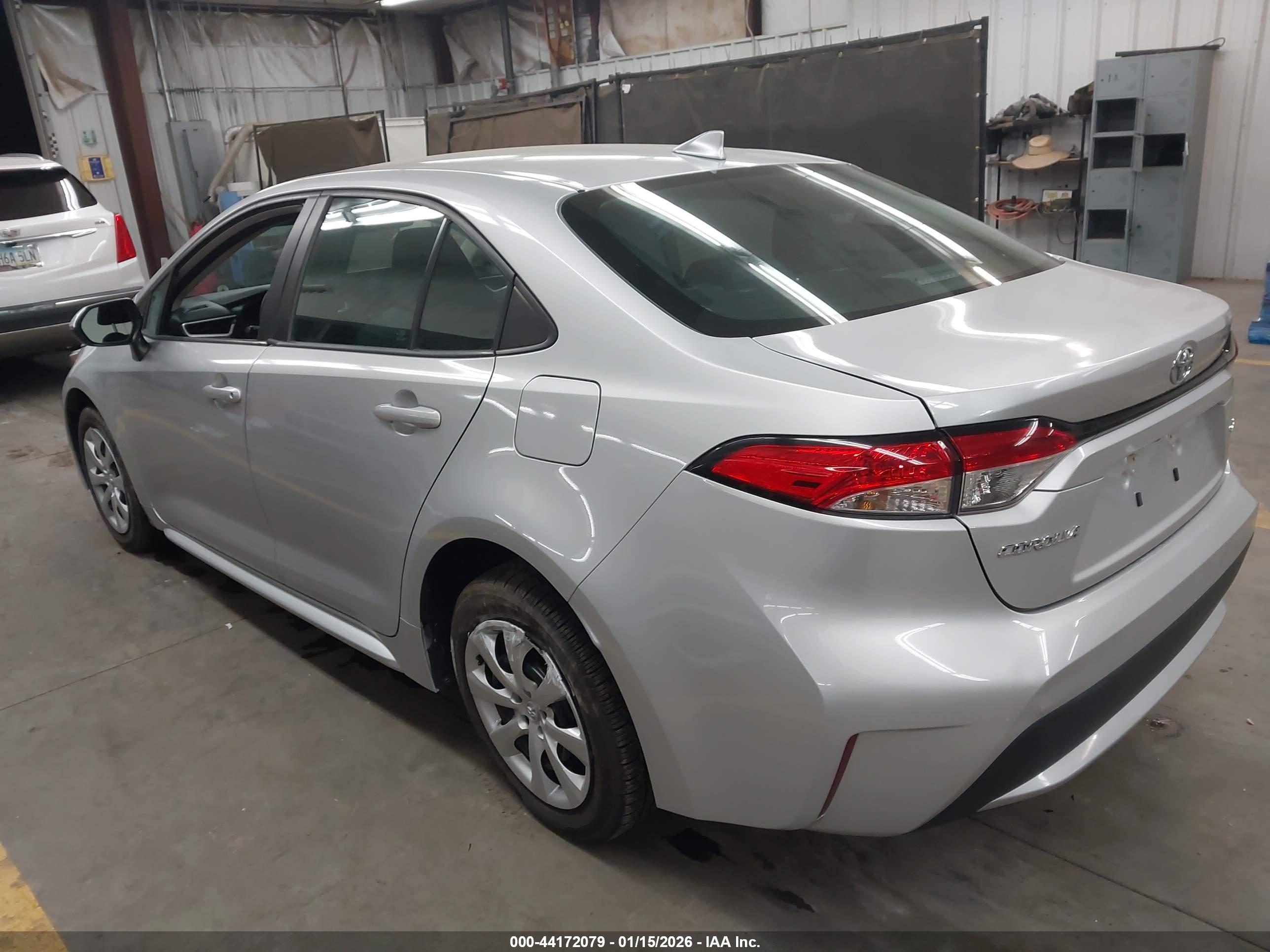TOYOTA COROLLA image 3