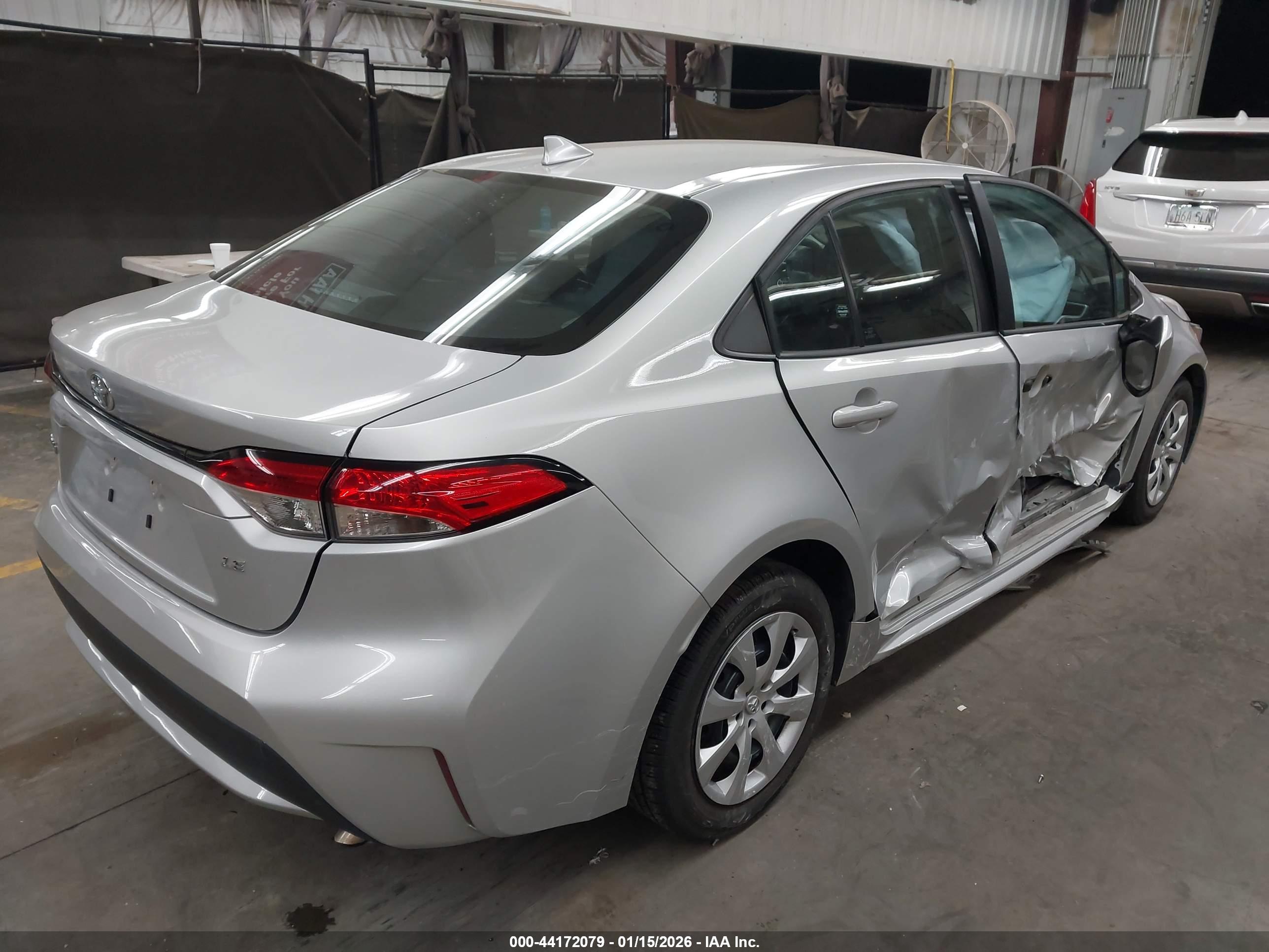 TOYOTA COROLLA image 4