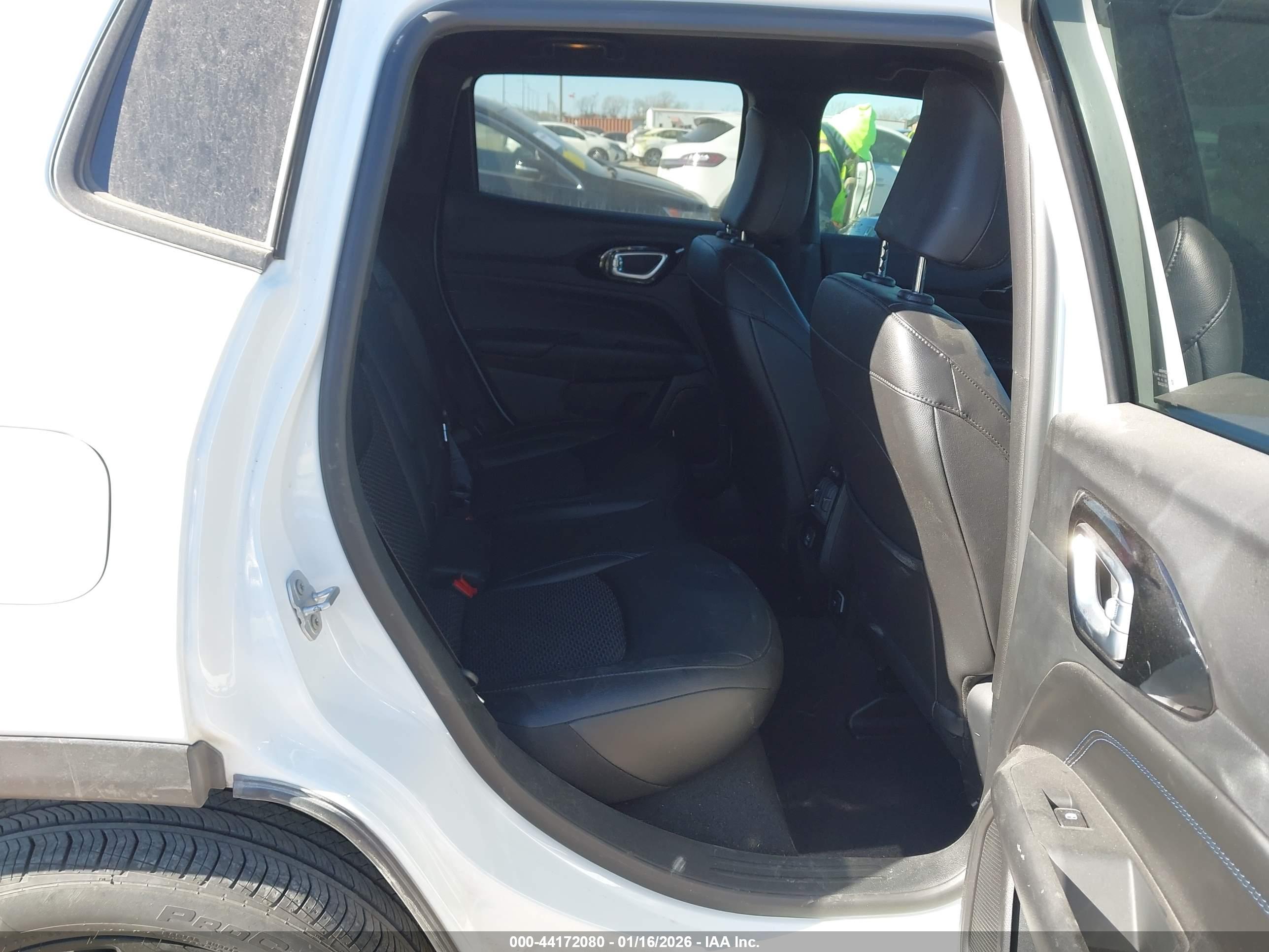 JEEP COMPASS image 8
