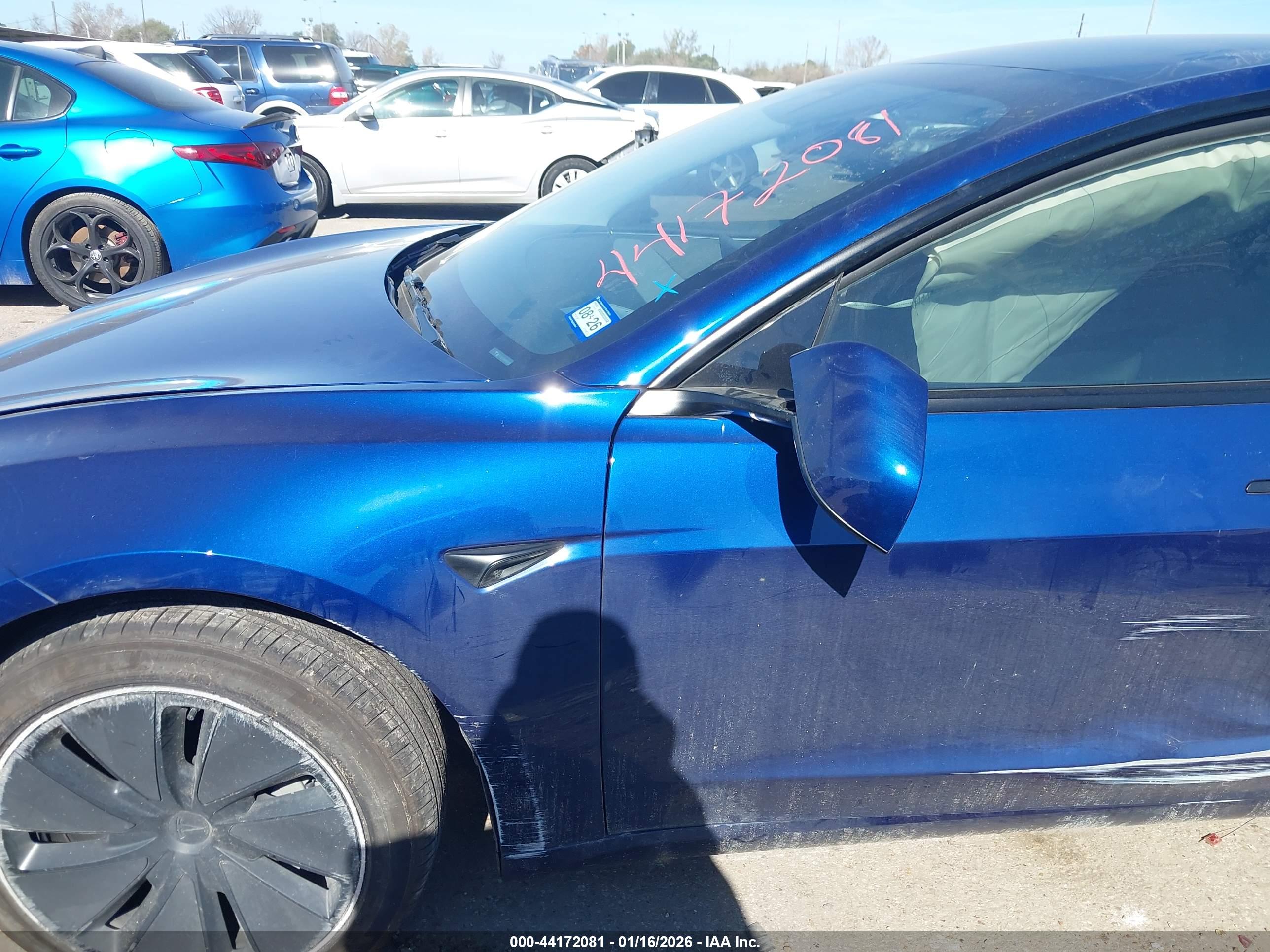 TESLA MODEL image 6
