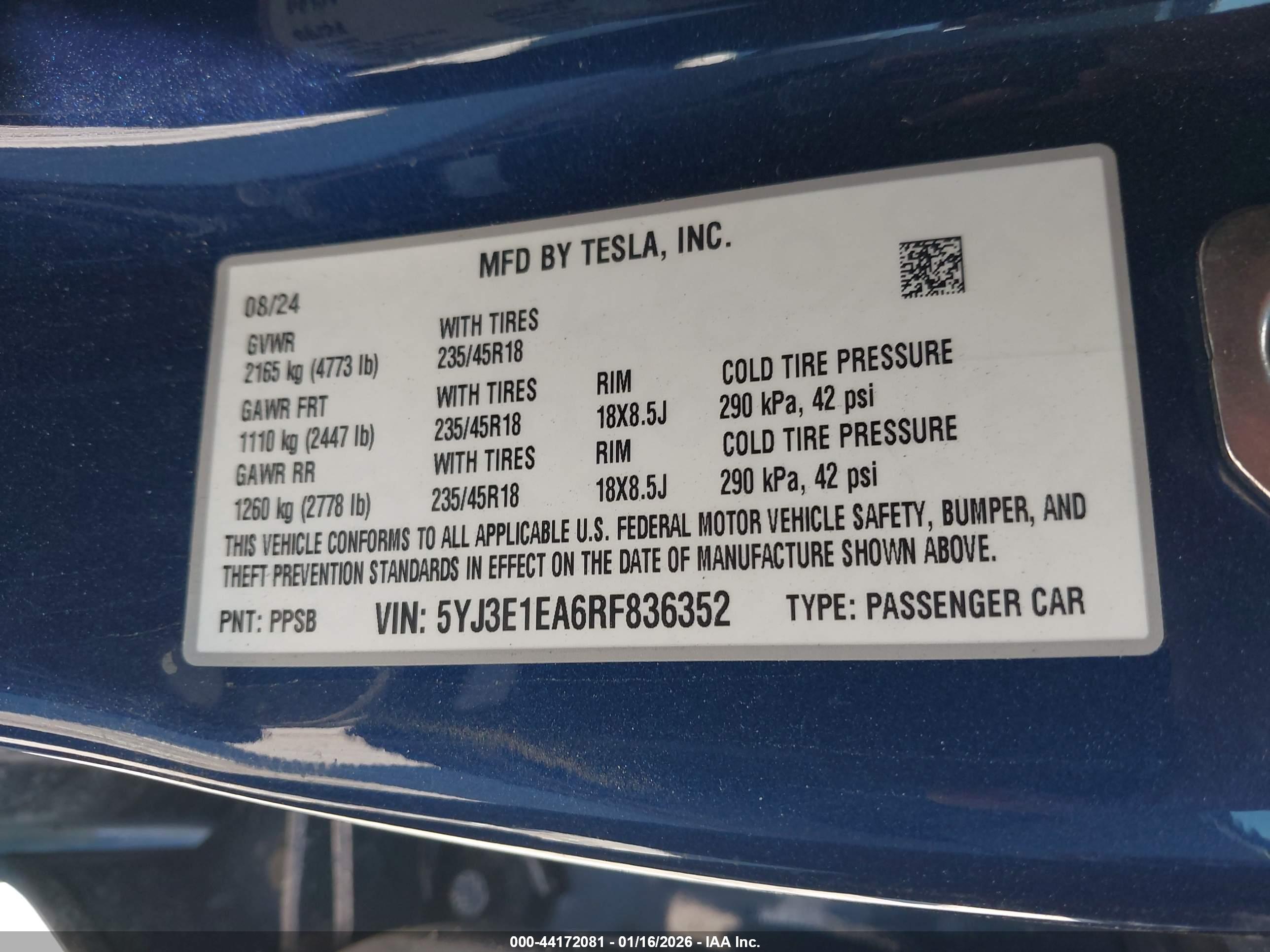 TESLA MODEL image 9