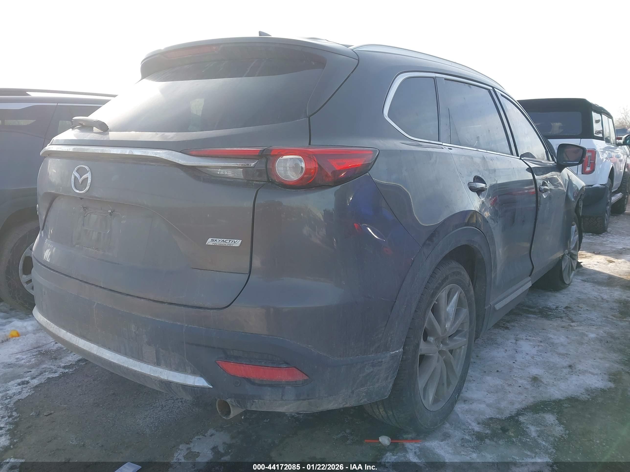 MAZDA CX-9 image 4