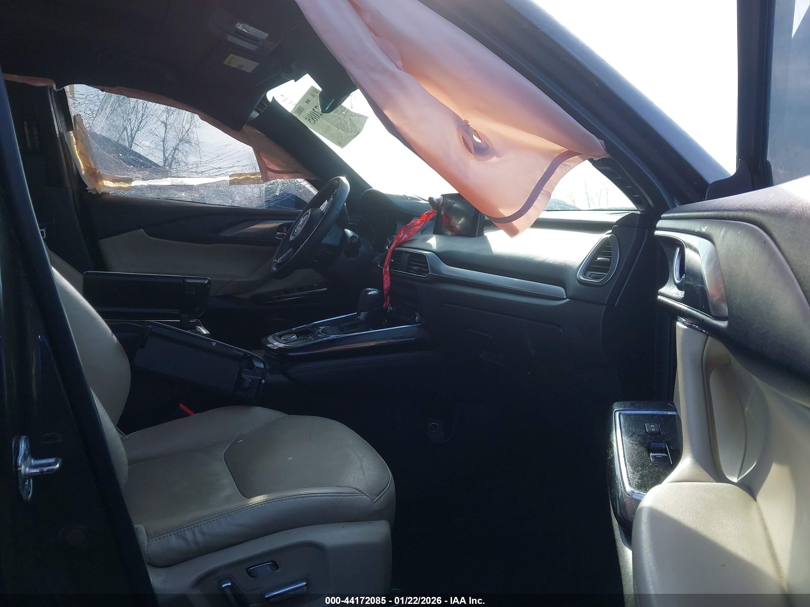 MAZDA CX-9 image 5