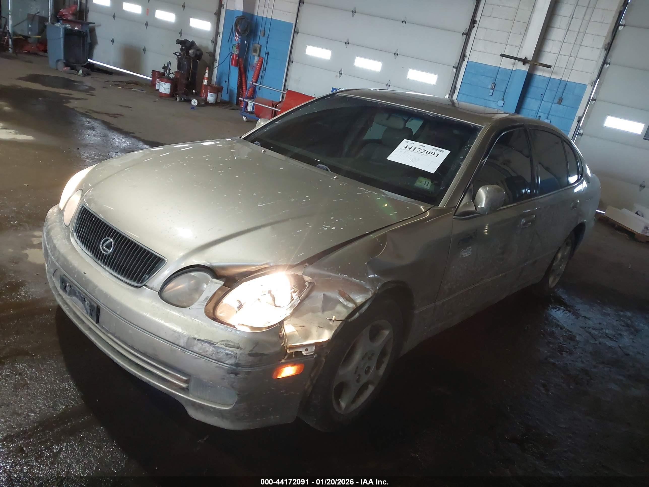 LEXUS GS image 2