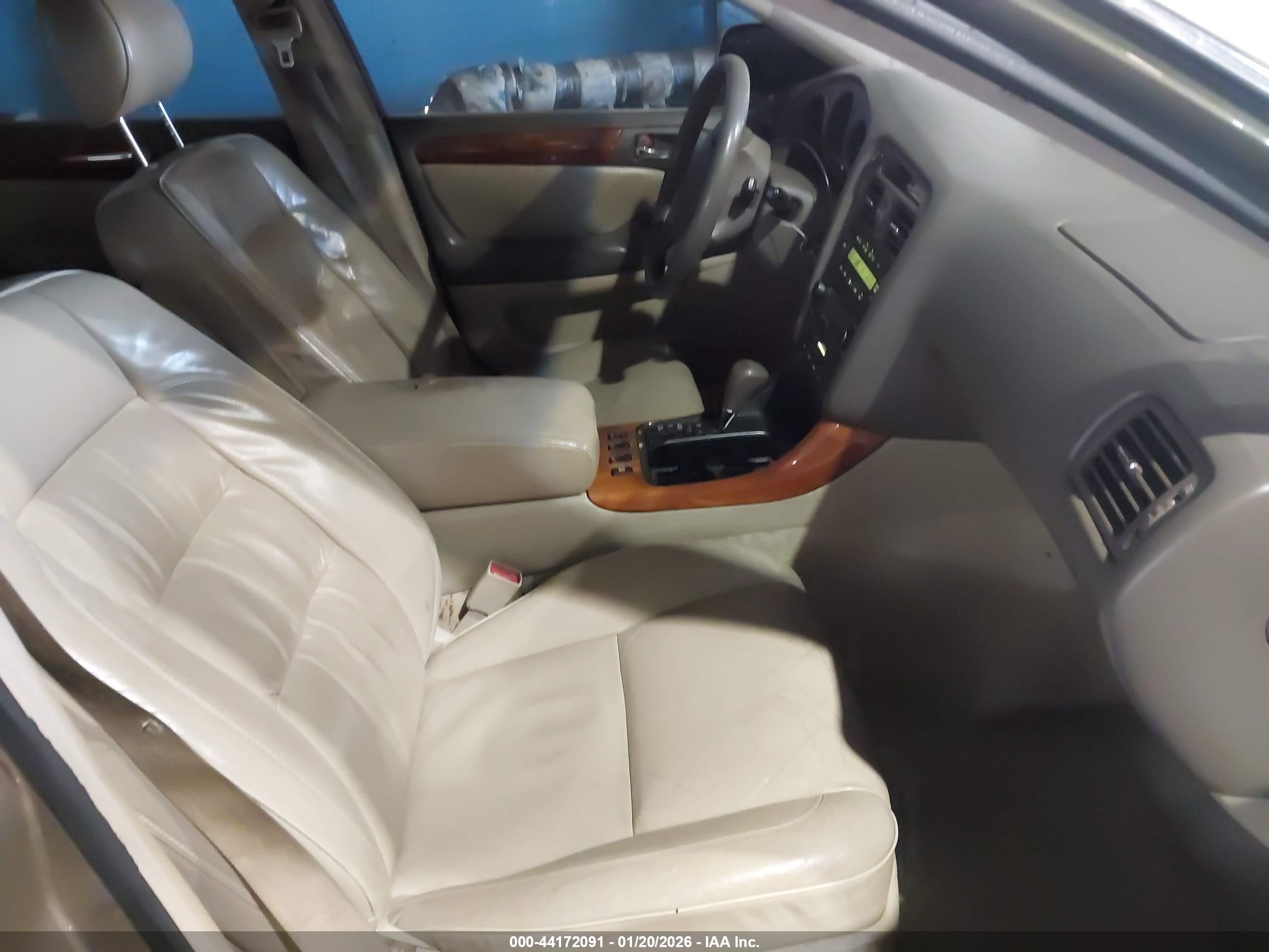 LEXUS GS image 5