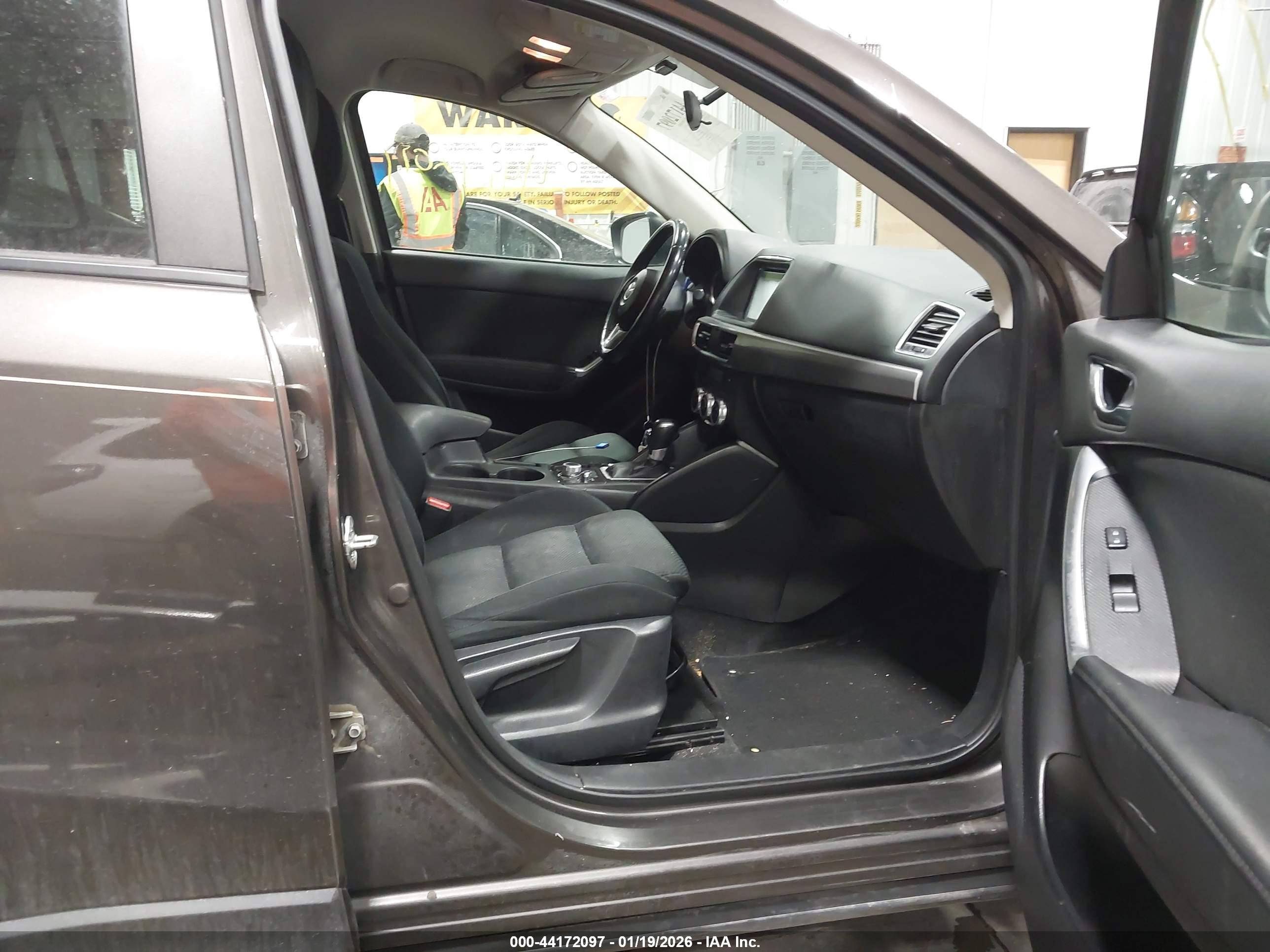 MAZDA CX-5 image 5
