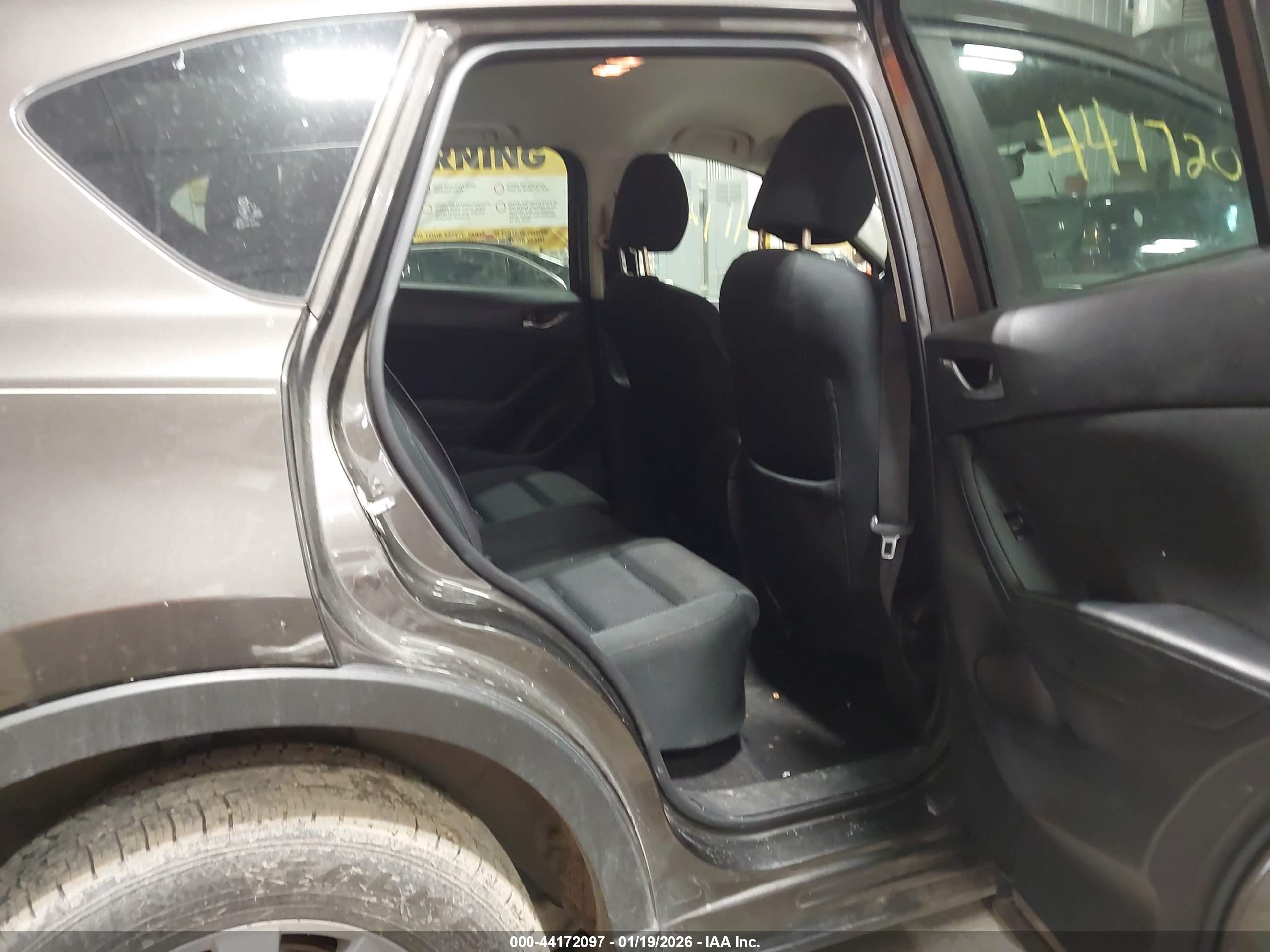 MAZDA CX-5 image 8