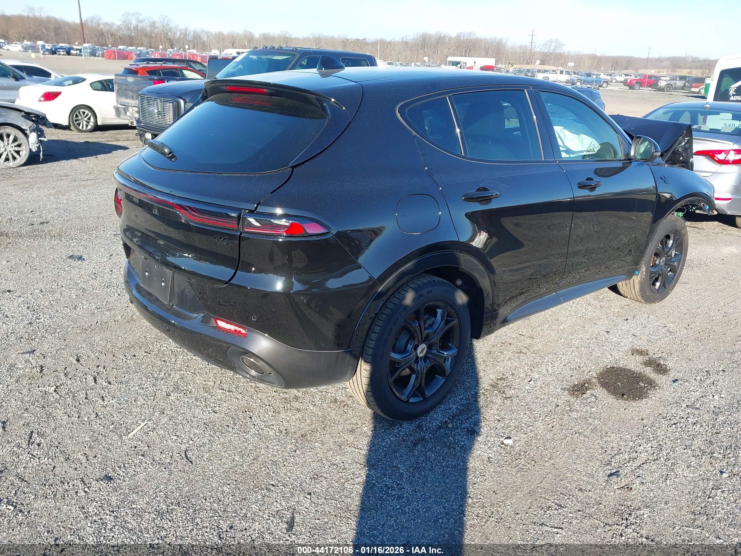 DODGE HORNET image 4