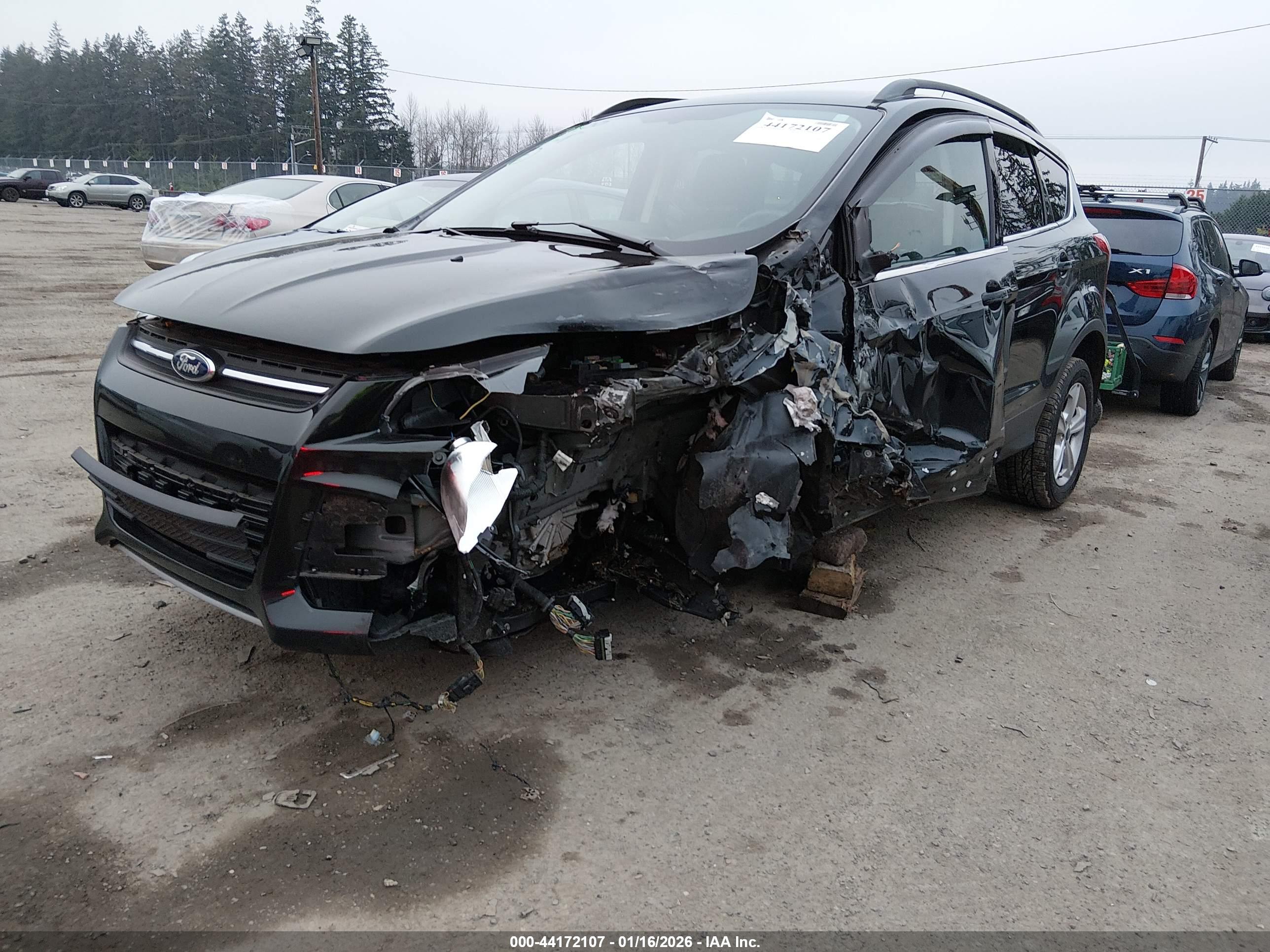 FORD ESCAPE image 2
