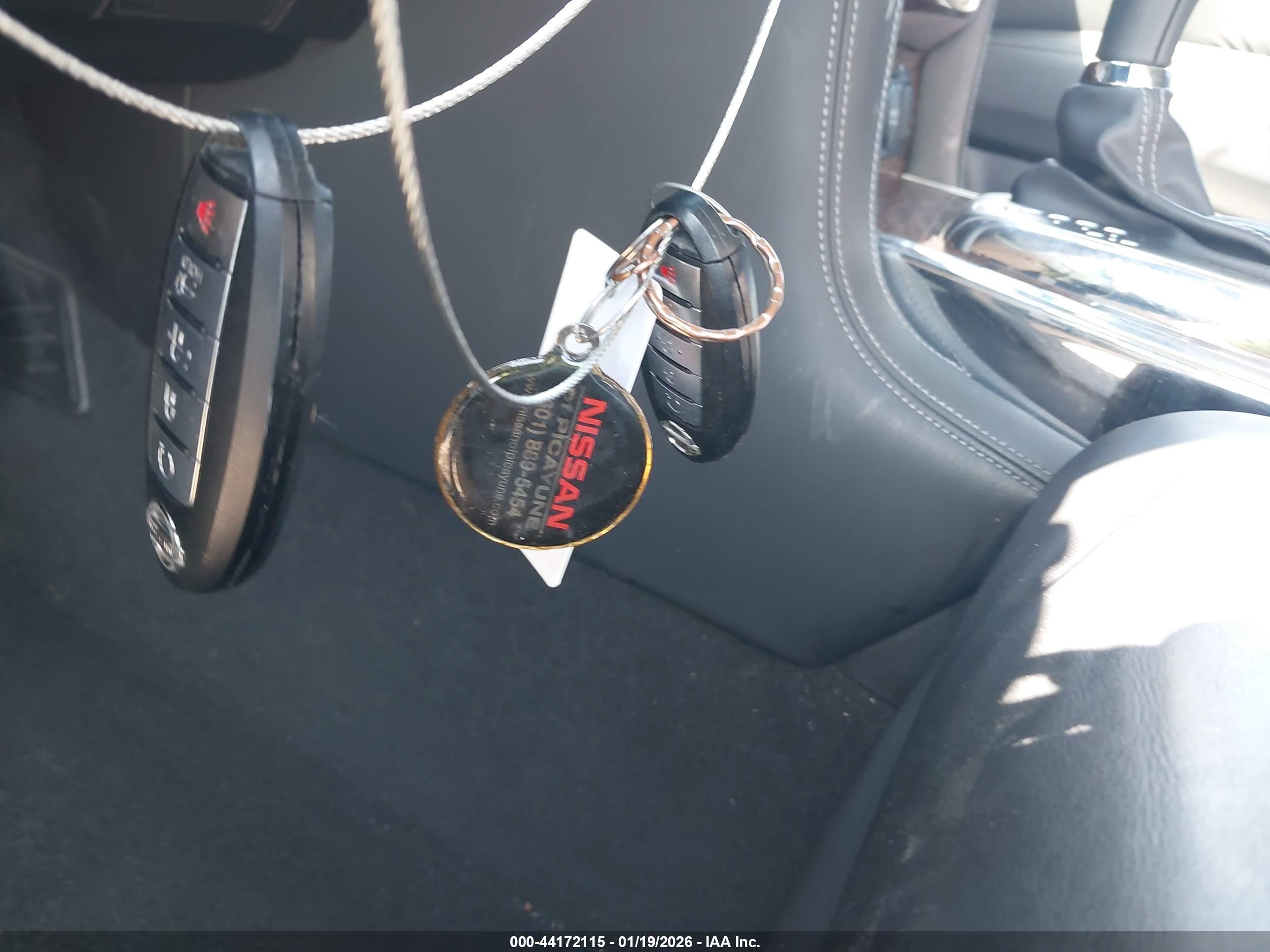 NISSAN ARMADA image 11