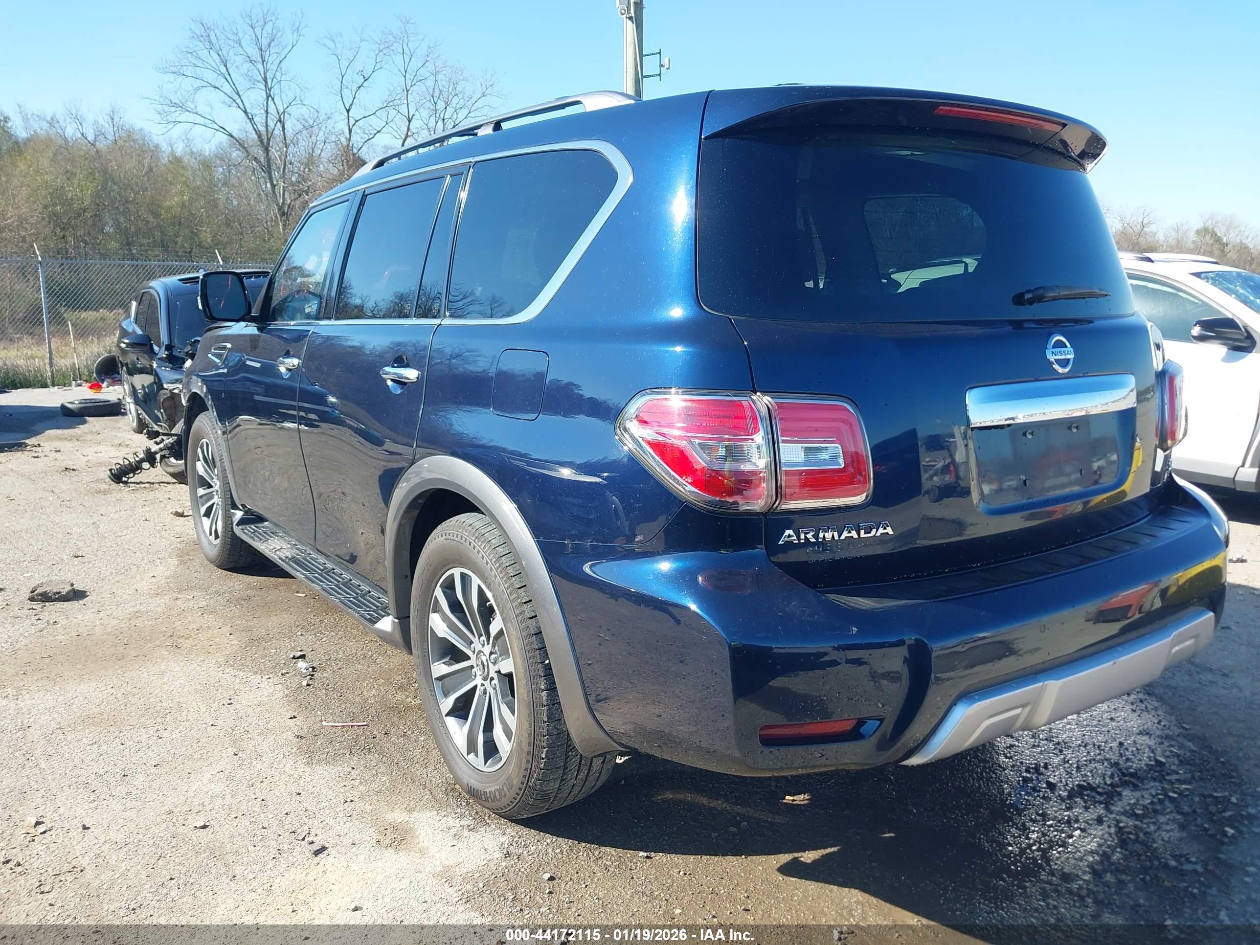 NISSAN ARMADA image 3