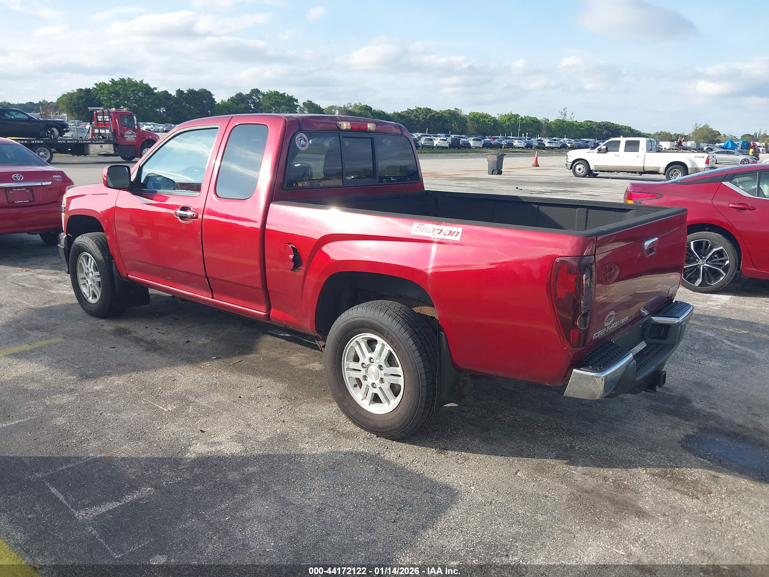 GMC CANYON image 3