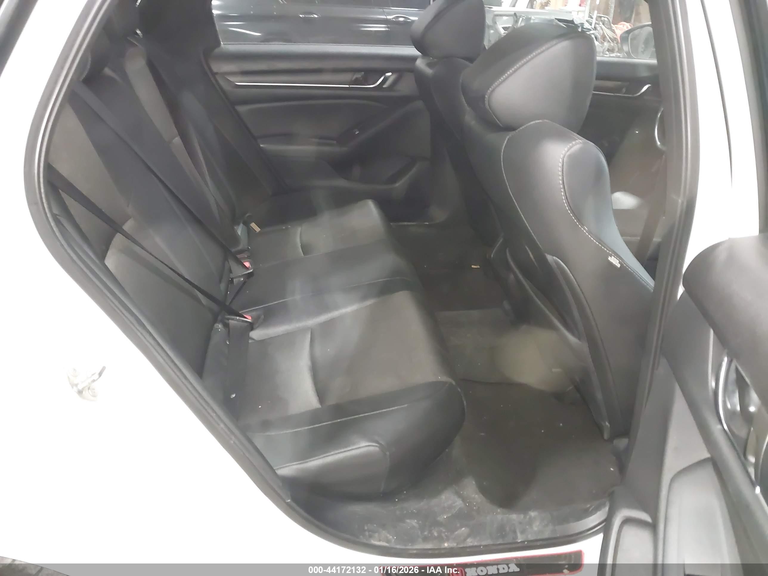 HONDA ACCORD image 8