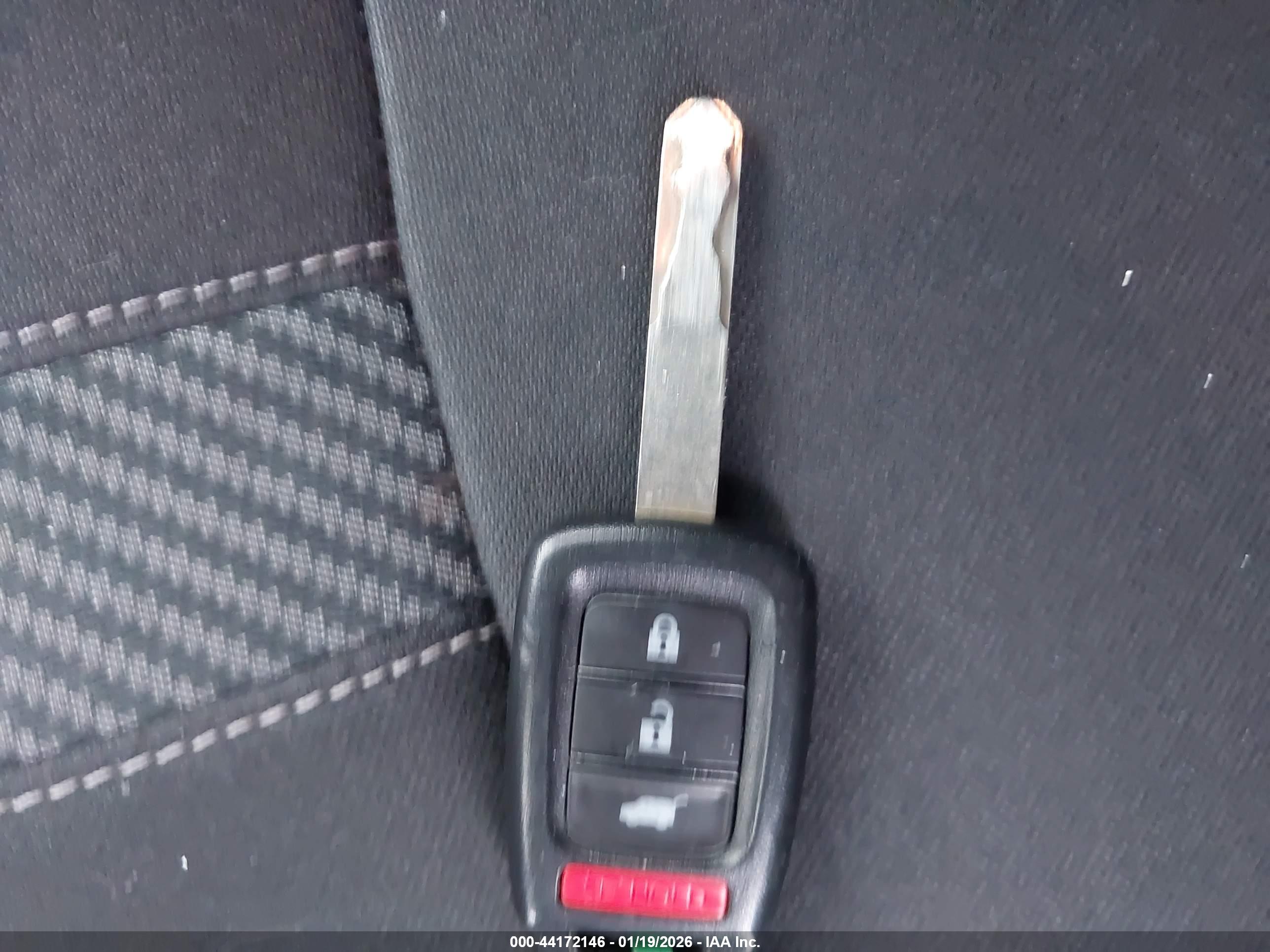 HONDA CIVIC image 11
