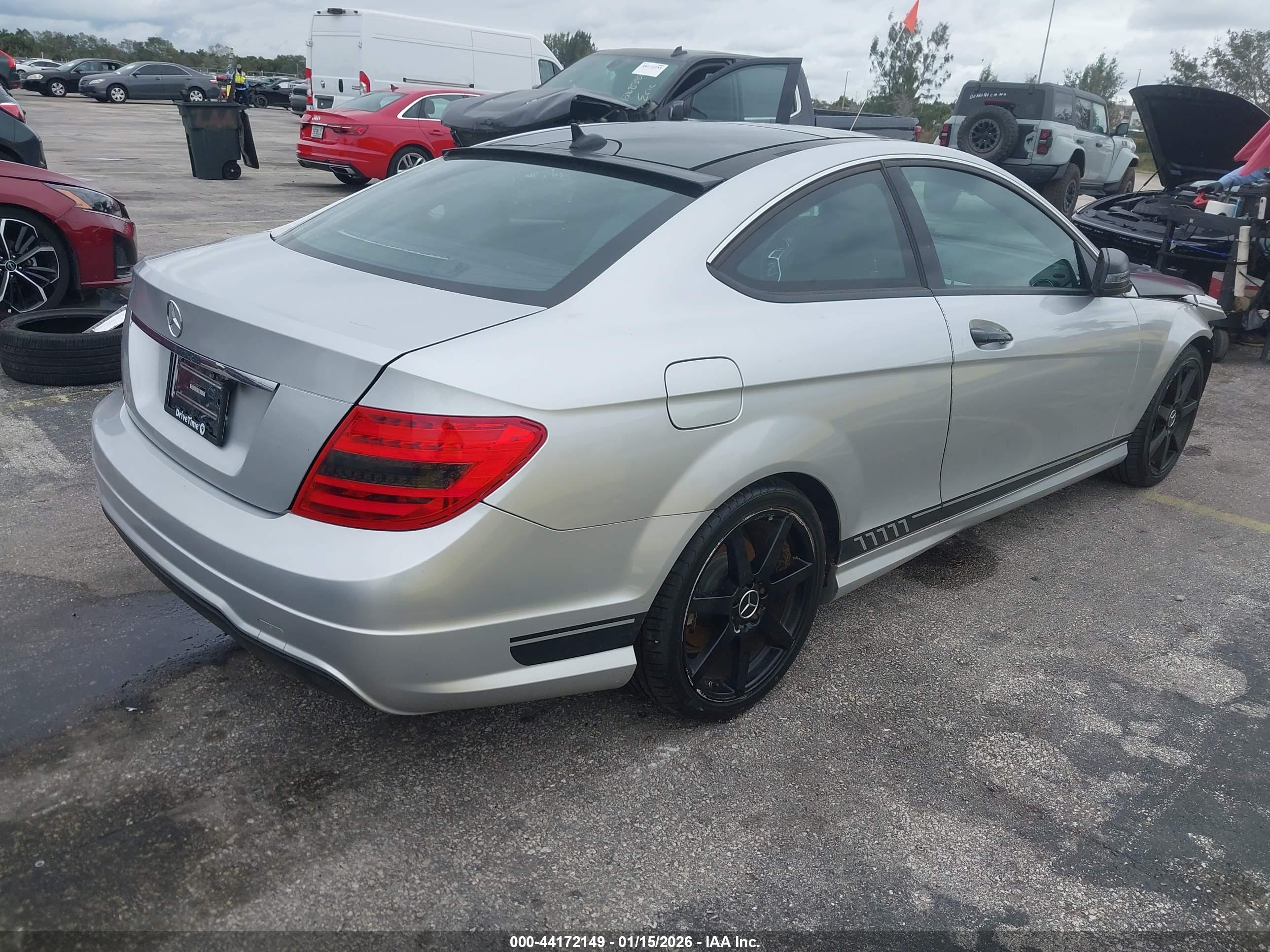 MERCEDES-BENZ C image 4