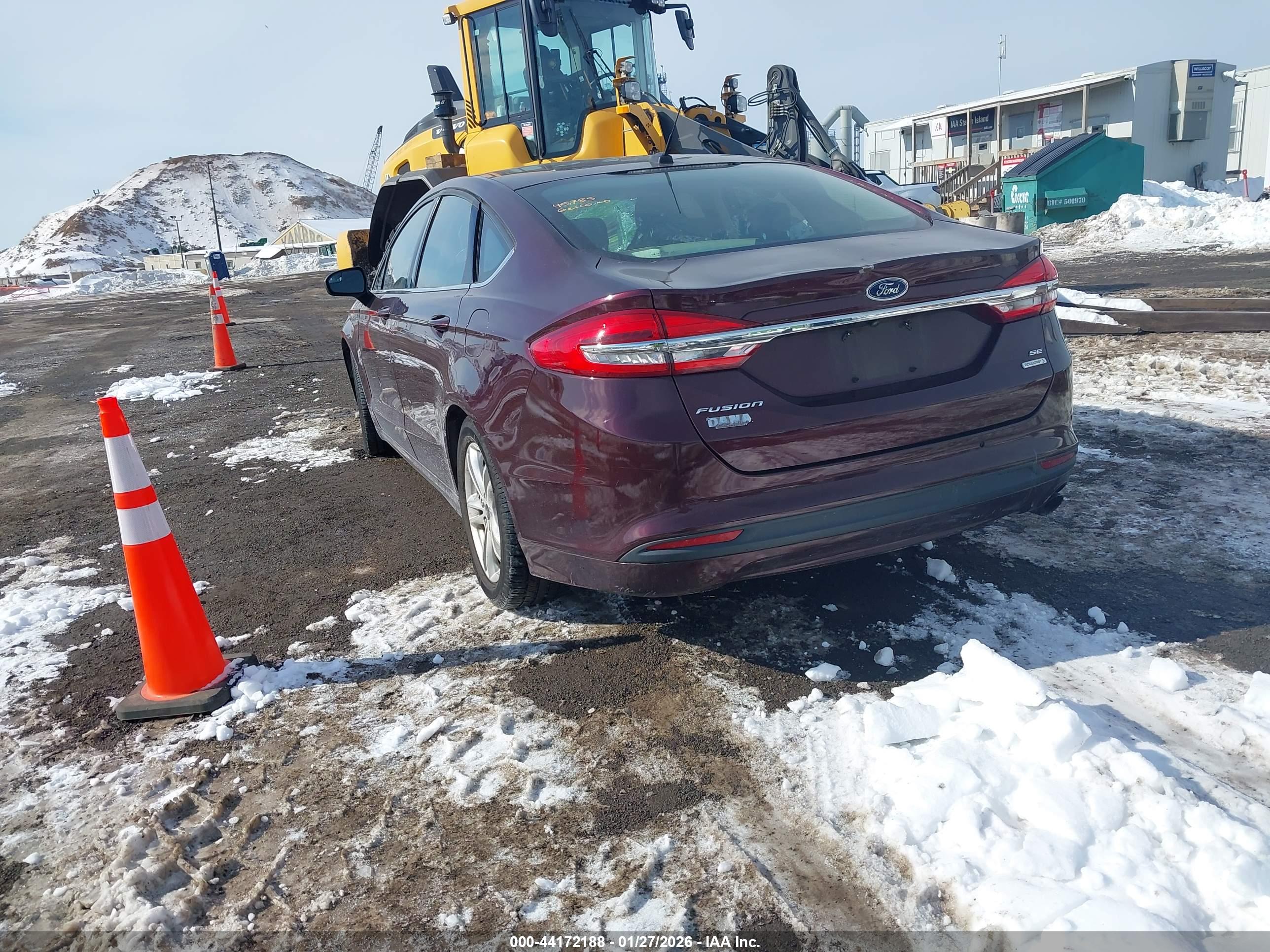 FORD FUSION image 3