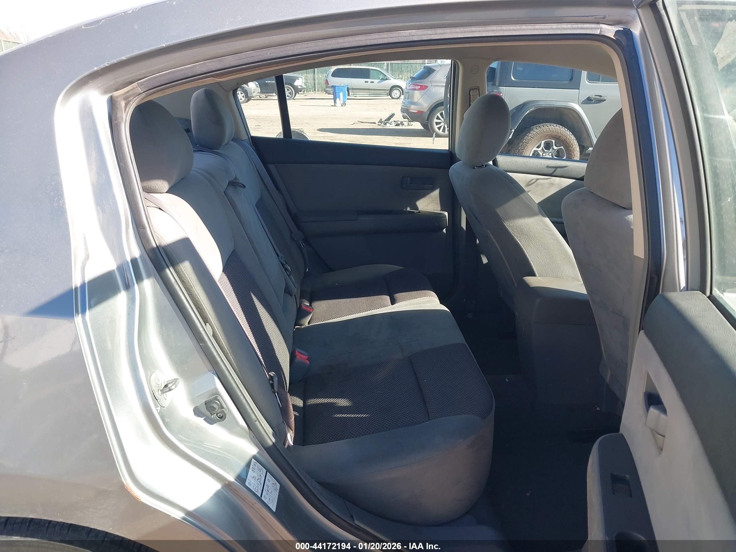 NISSAN SENTRA image 8