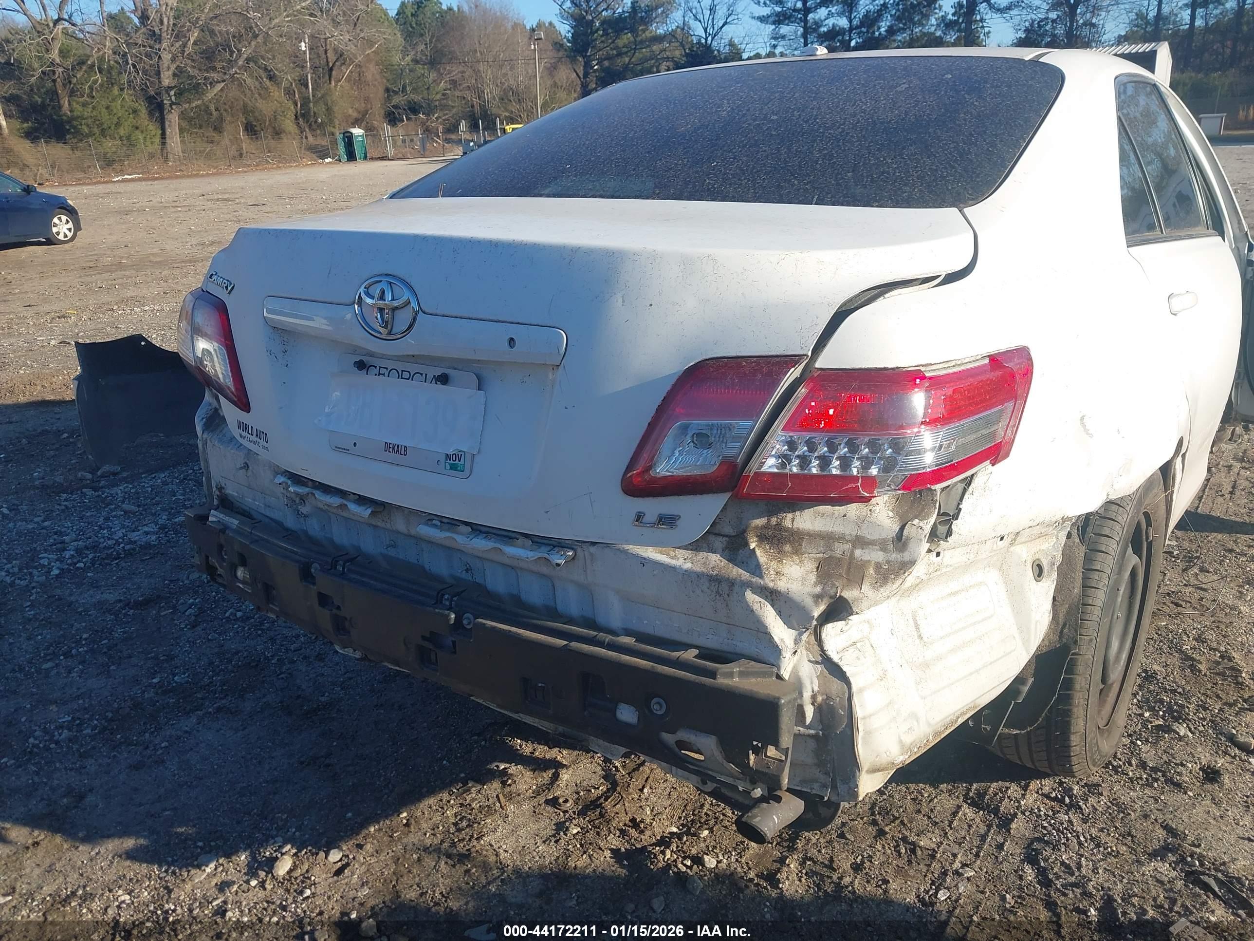 TOYOTA CAMRY image 6