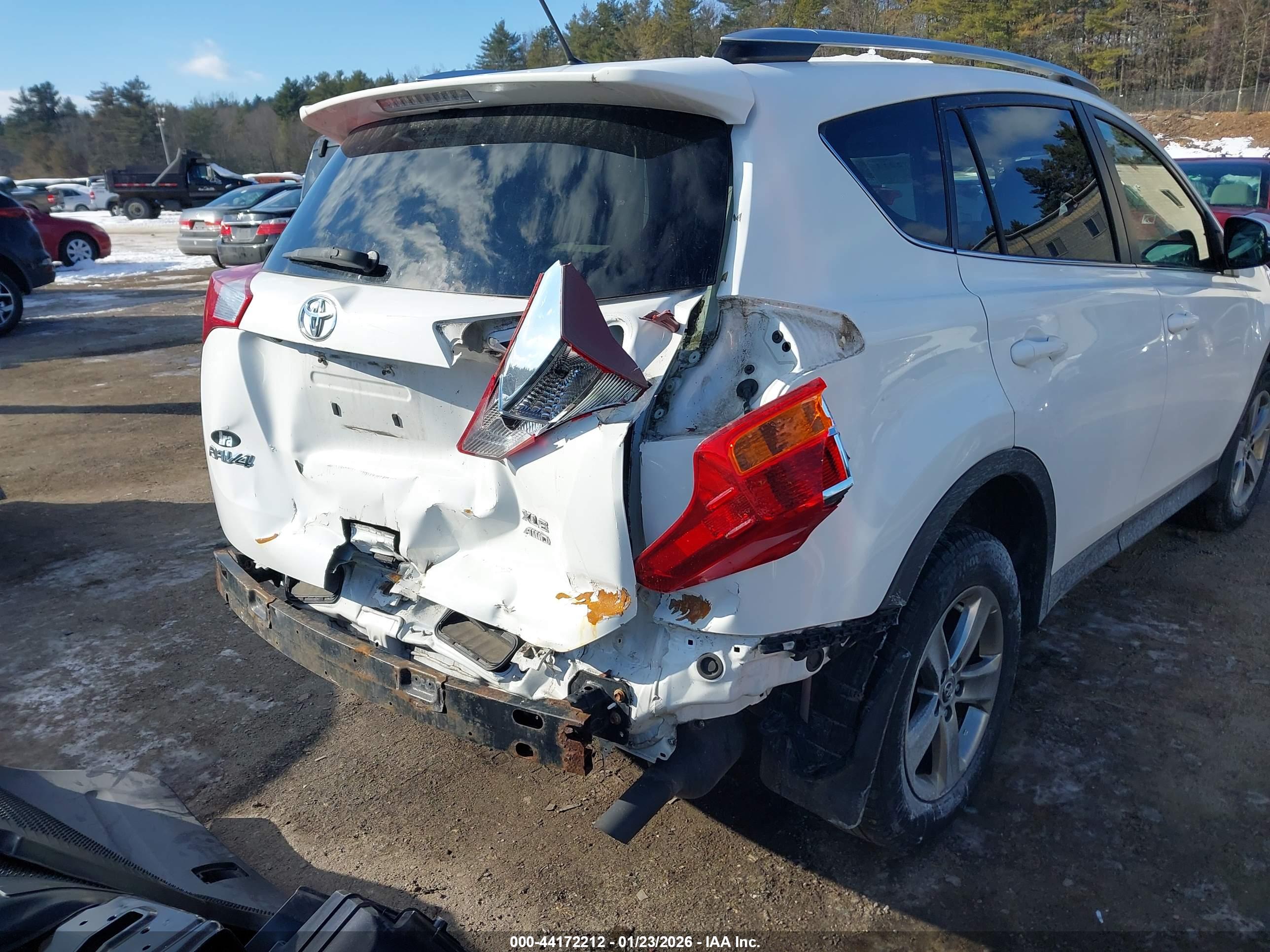 TOYOTA RAV4 image 6