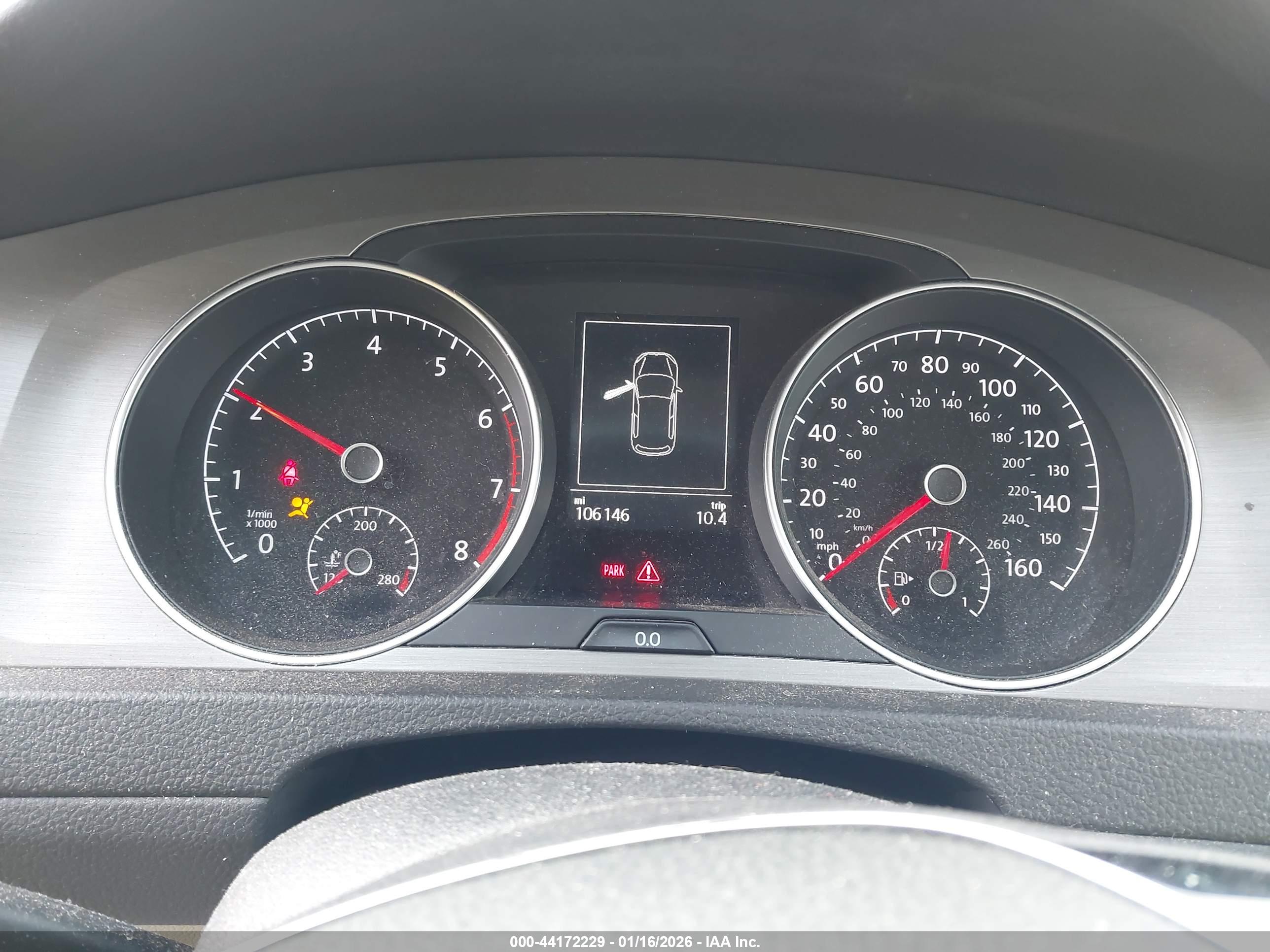 VOLKSWAGEN GOLF image 7