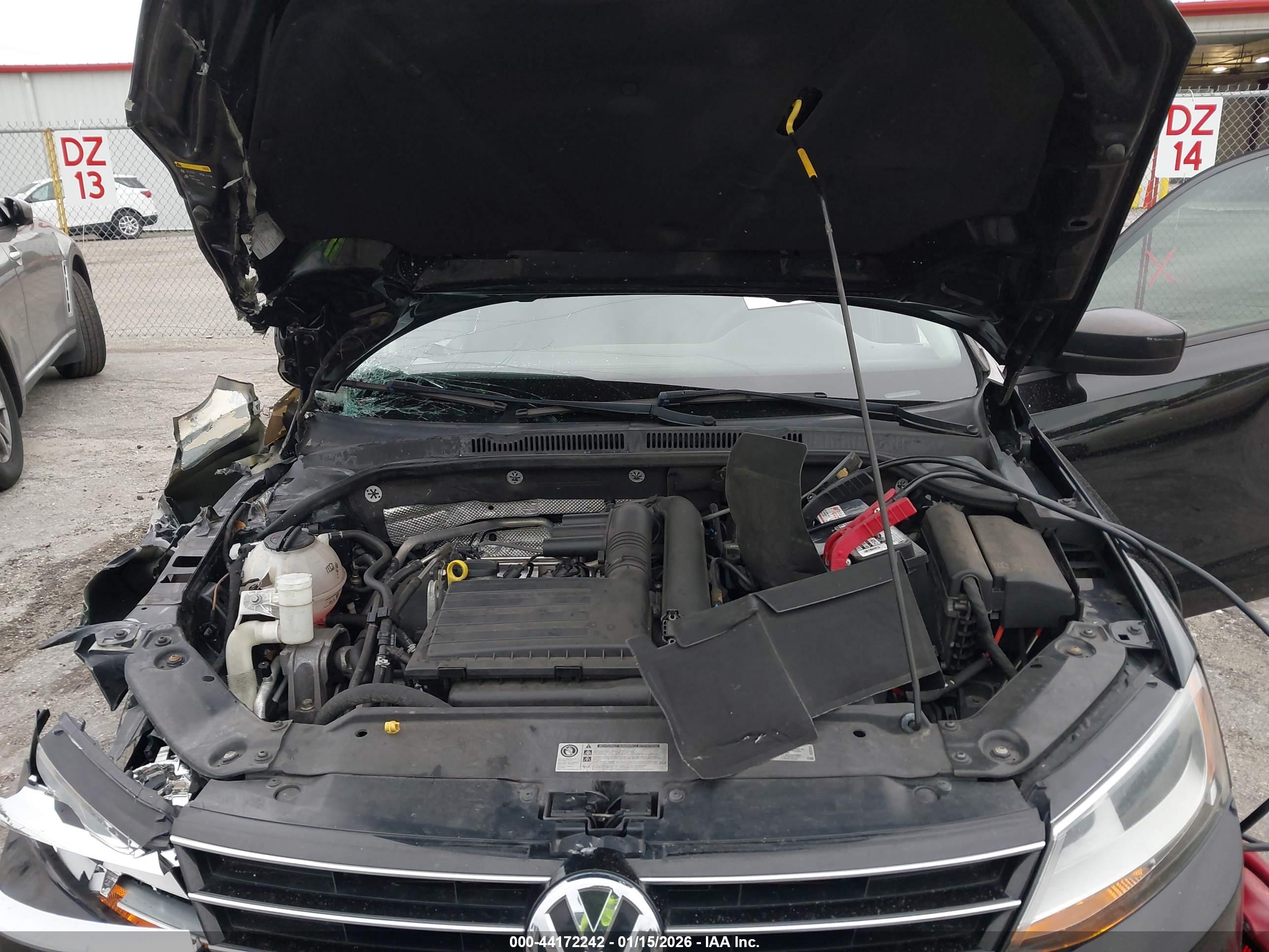 VOLKSWAGEN JETTA image 10