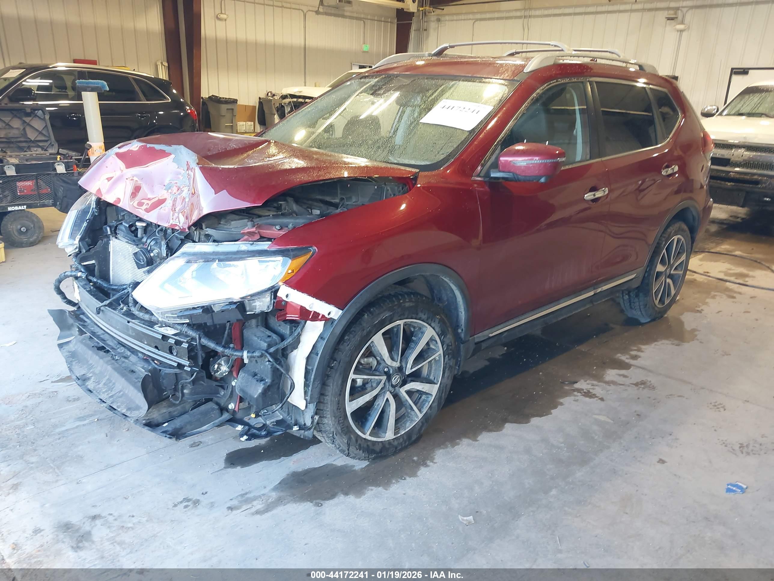 NISSAN ROGUE image 2