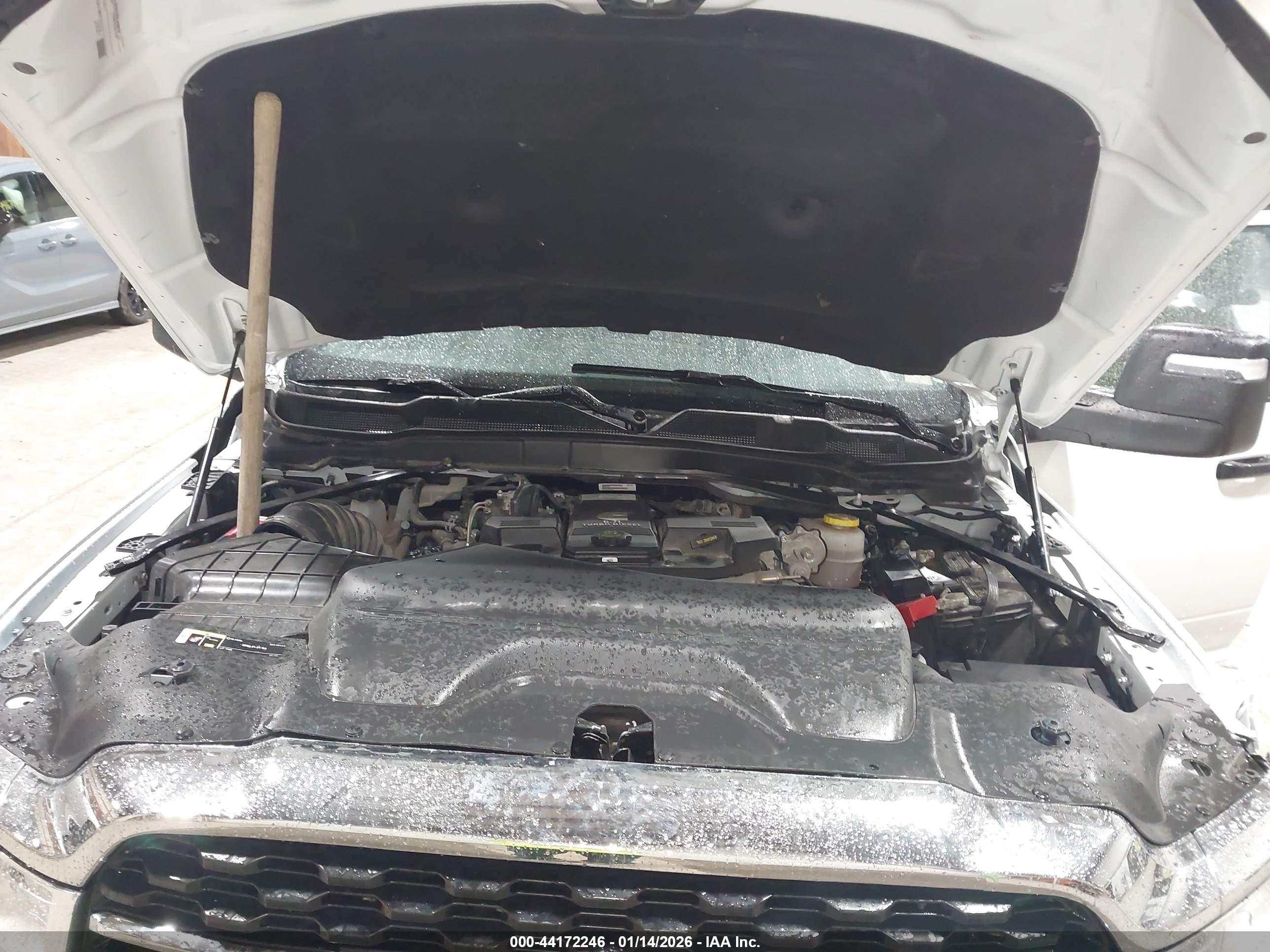 RAM 2500 image 10