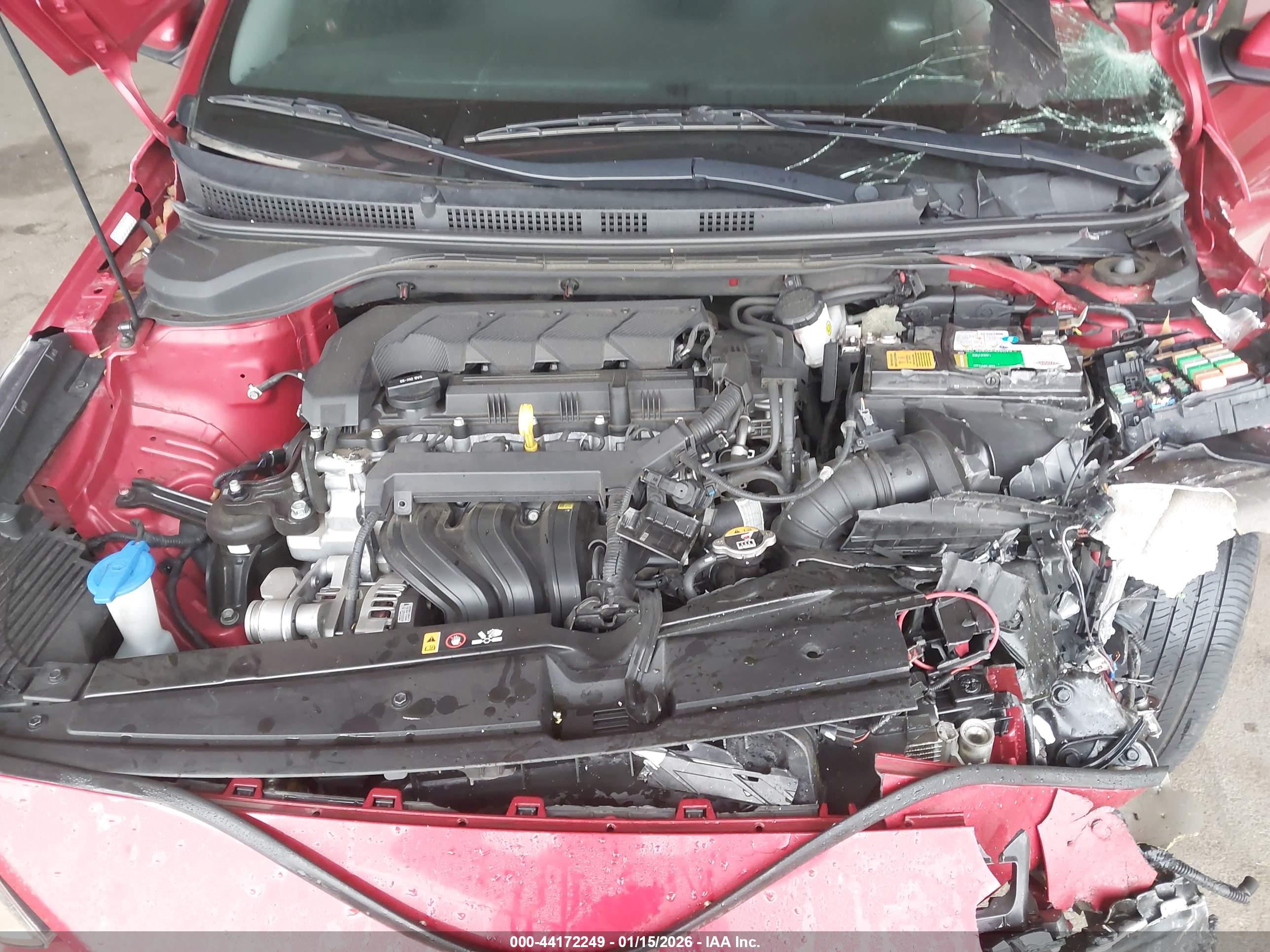 HYUNDAI ACCENT image 10