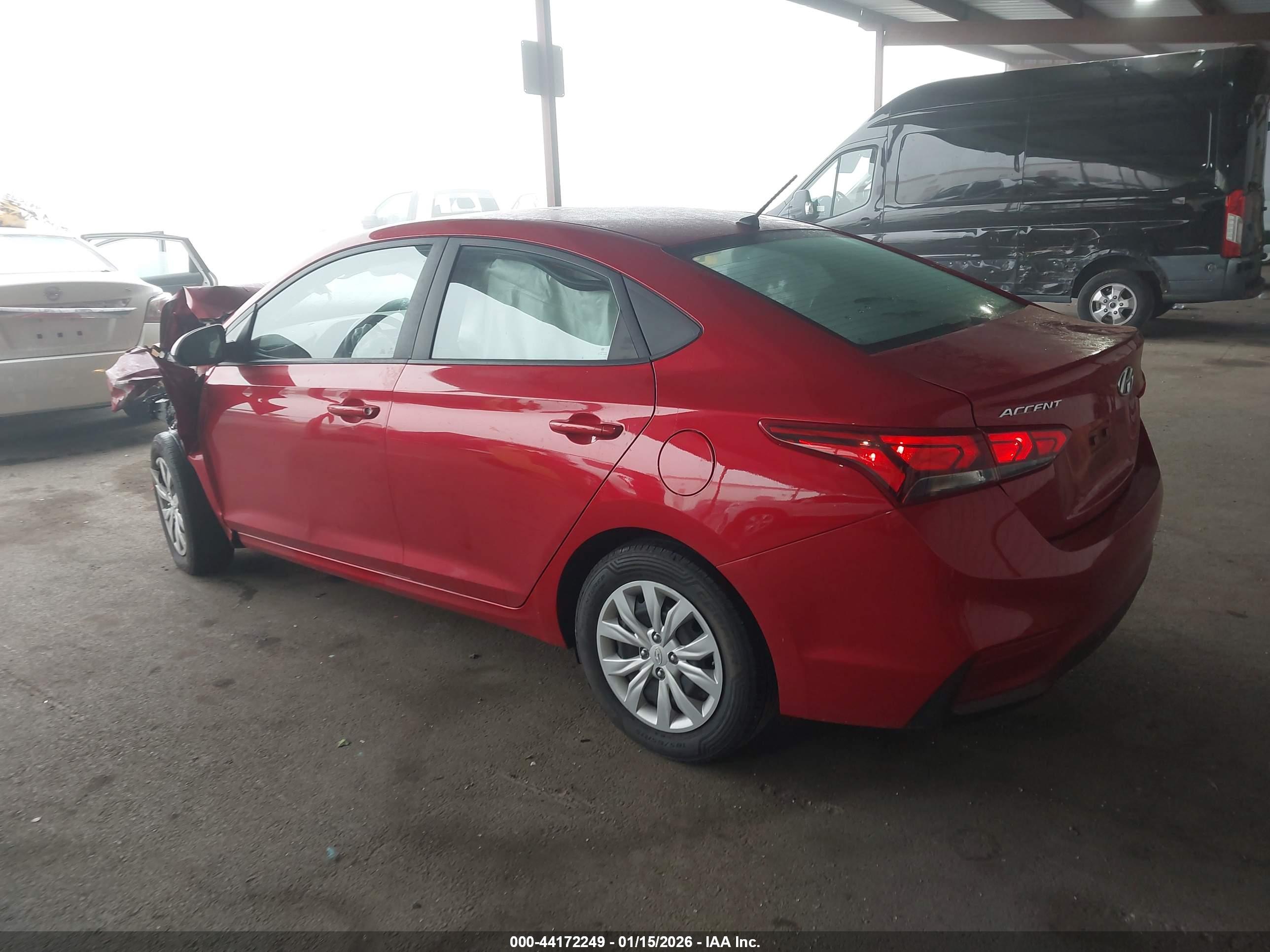 HYUNDAI ACCENT image 3