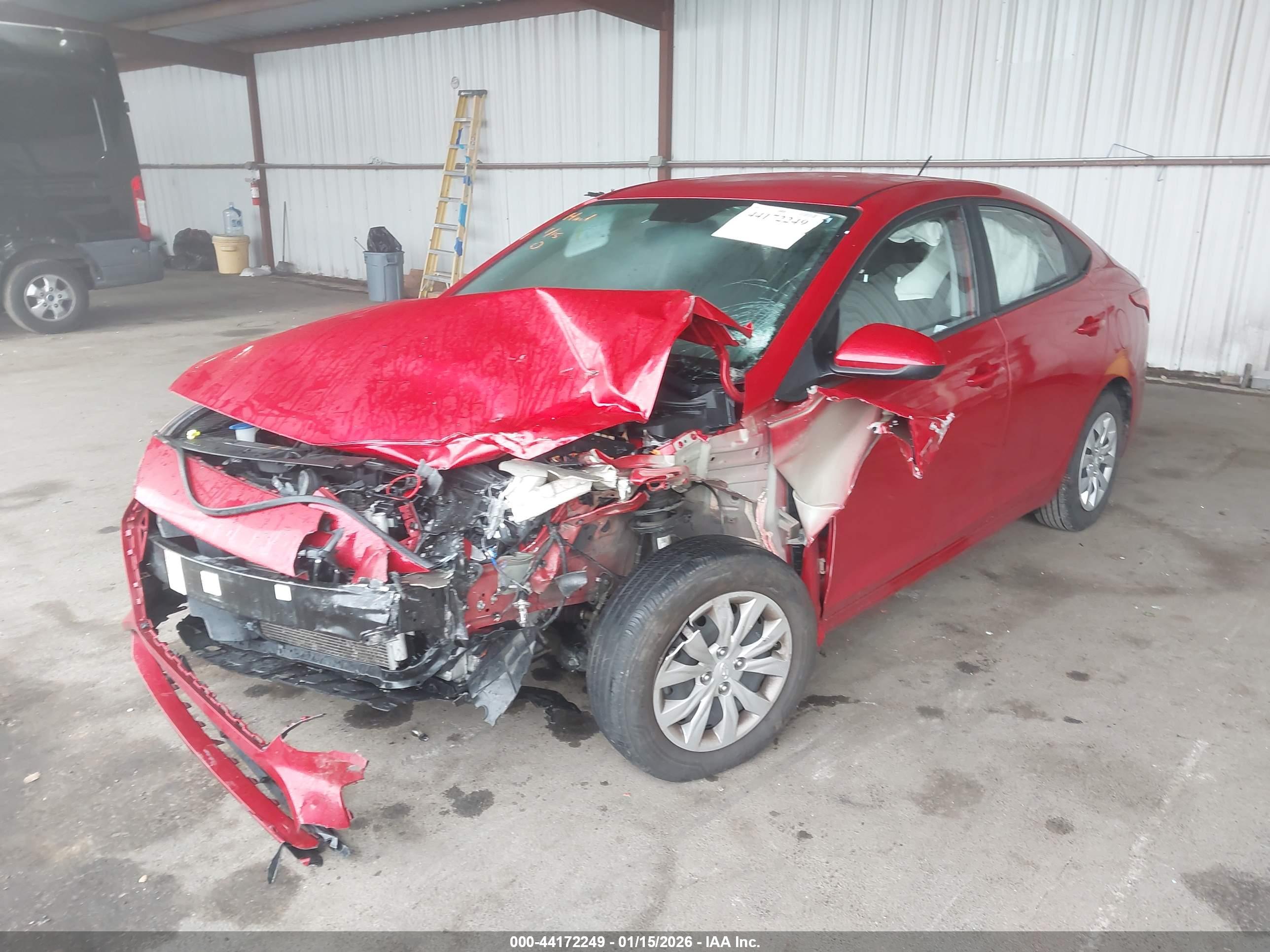 HYUNDAI ACCENT image 6
