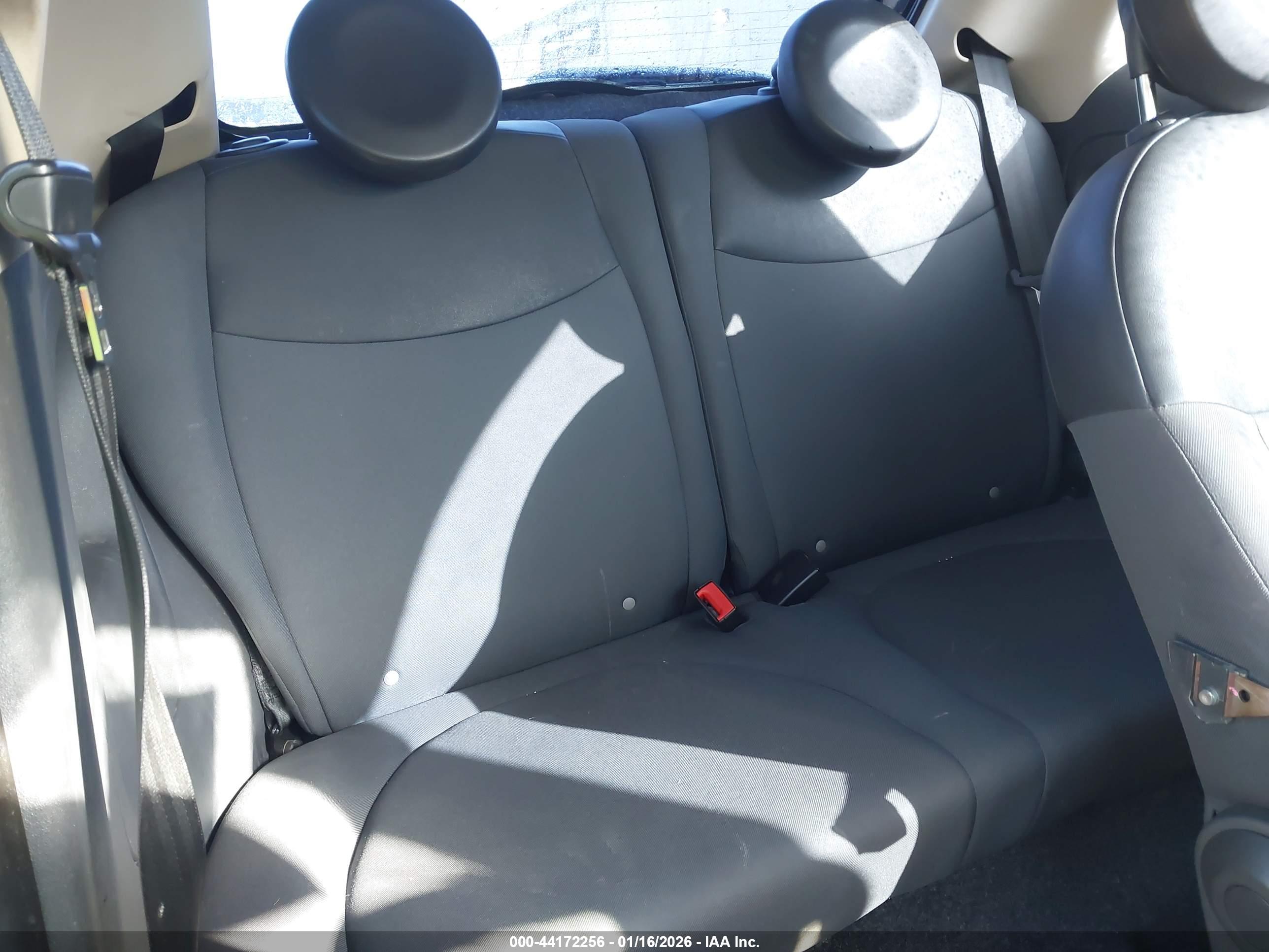 FIAT 500 image 8