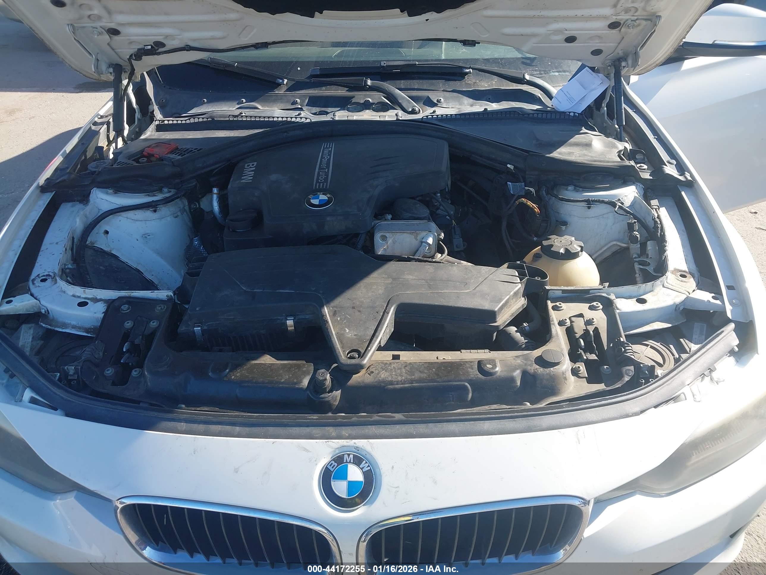 BMW 328I image 10