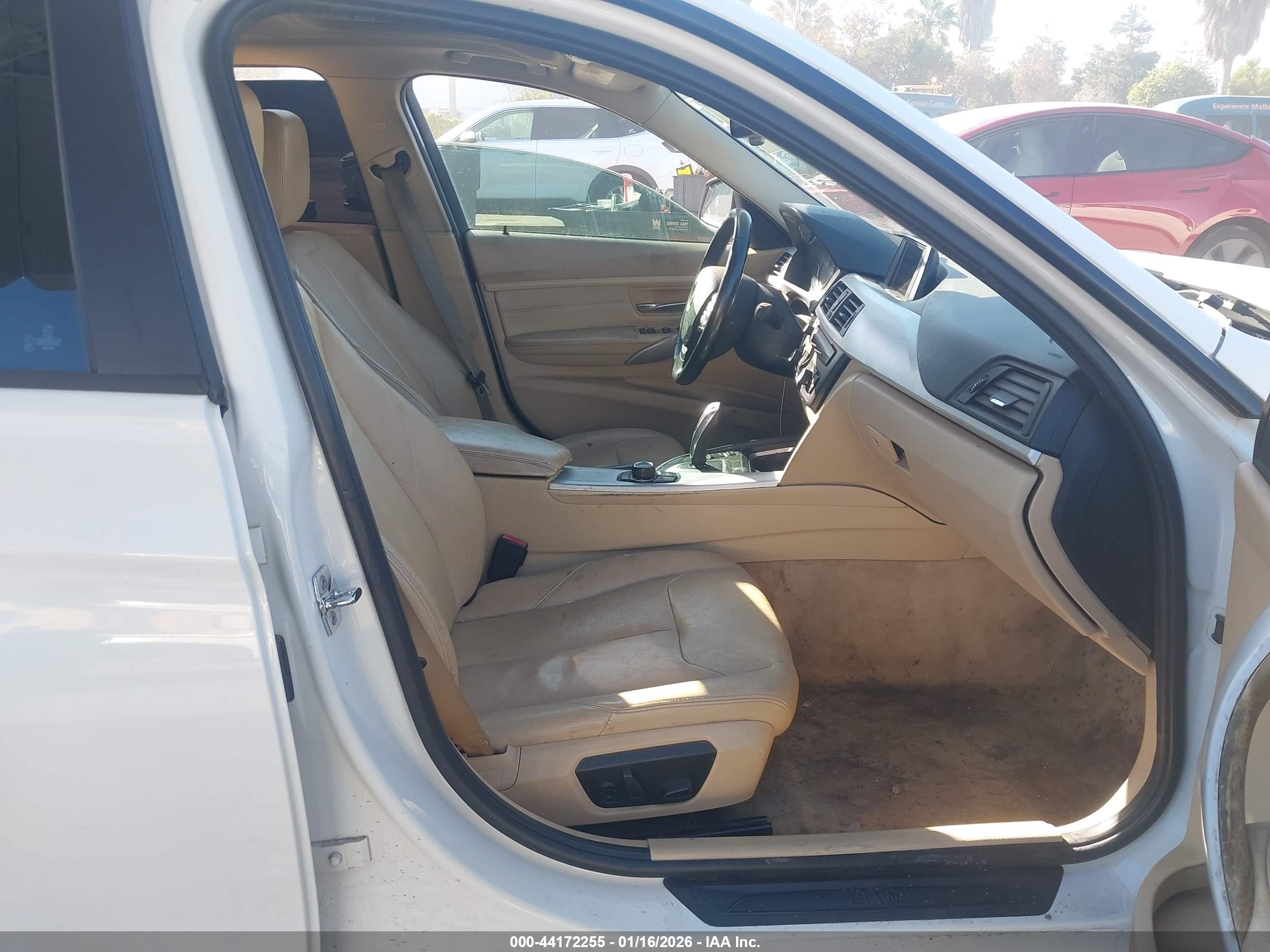 BMW 328I image 5