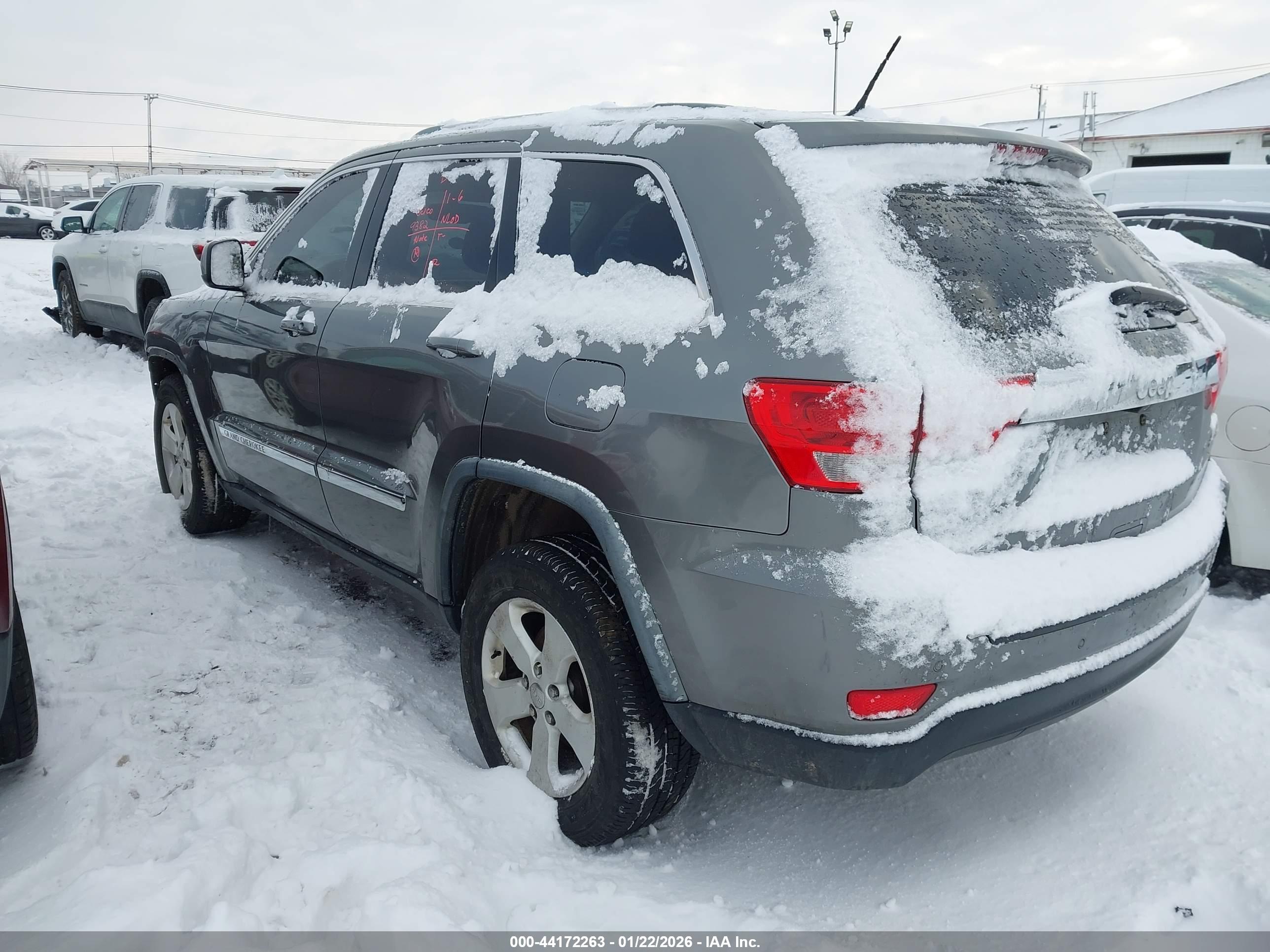 JEEP GRAND image 3
