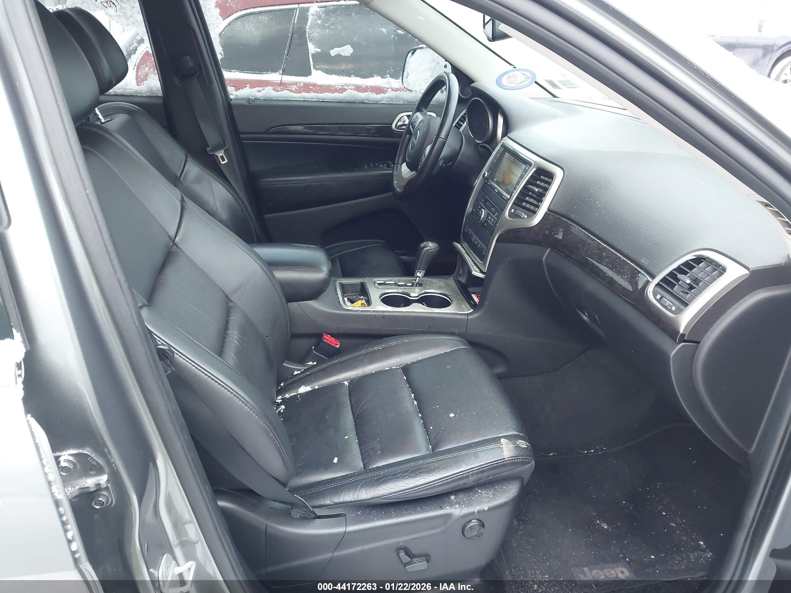 JEEP GRAND image 5