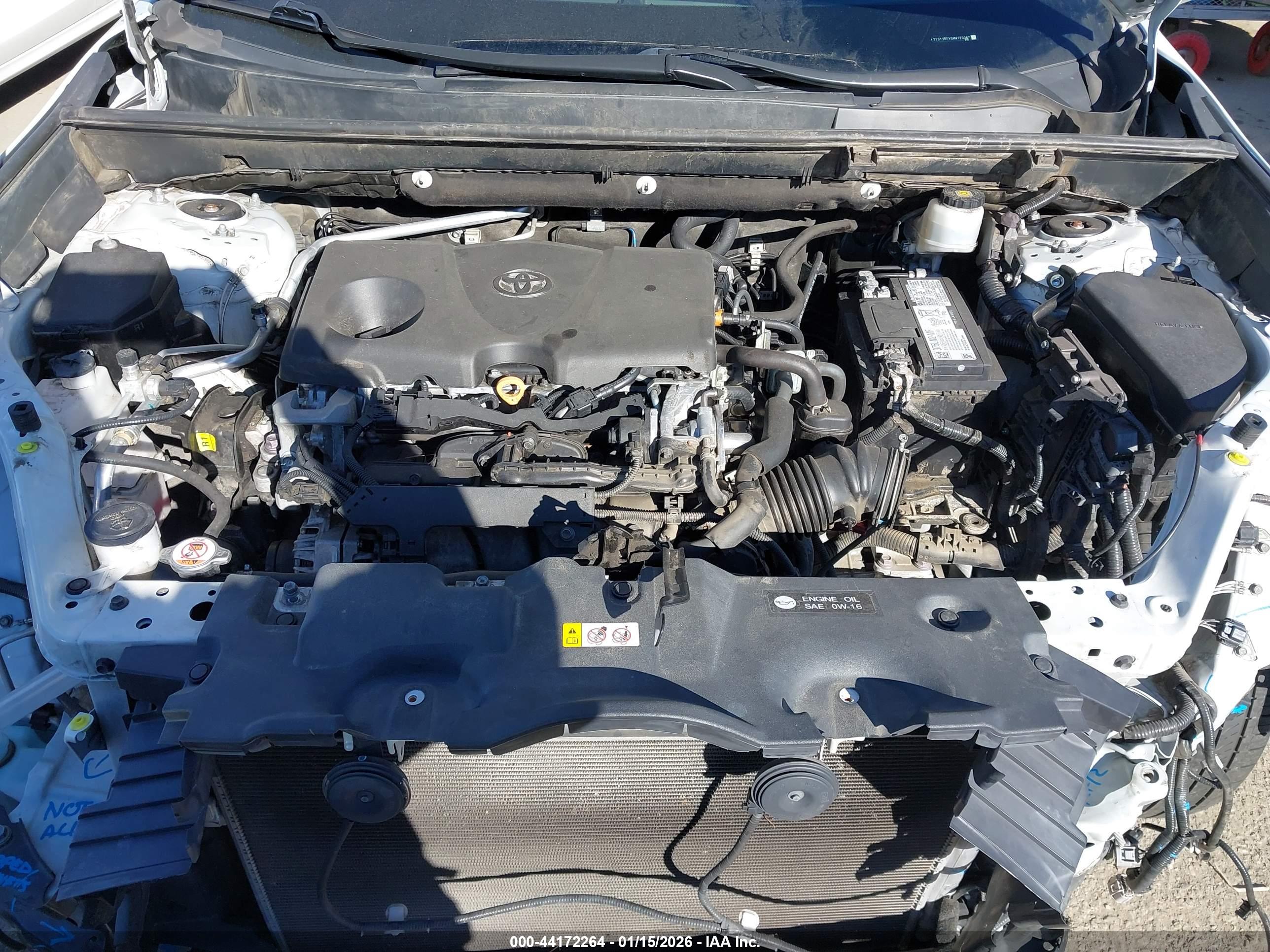 TOYOTA RAV4 image 10