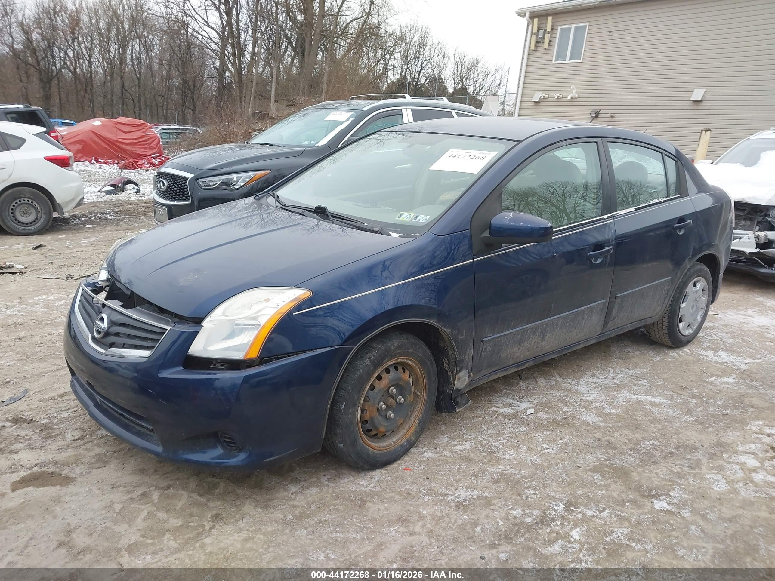 NISSAN SENTRA image 2