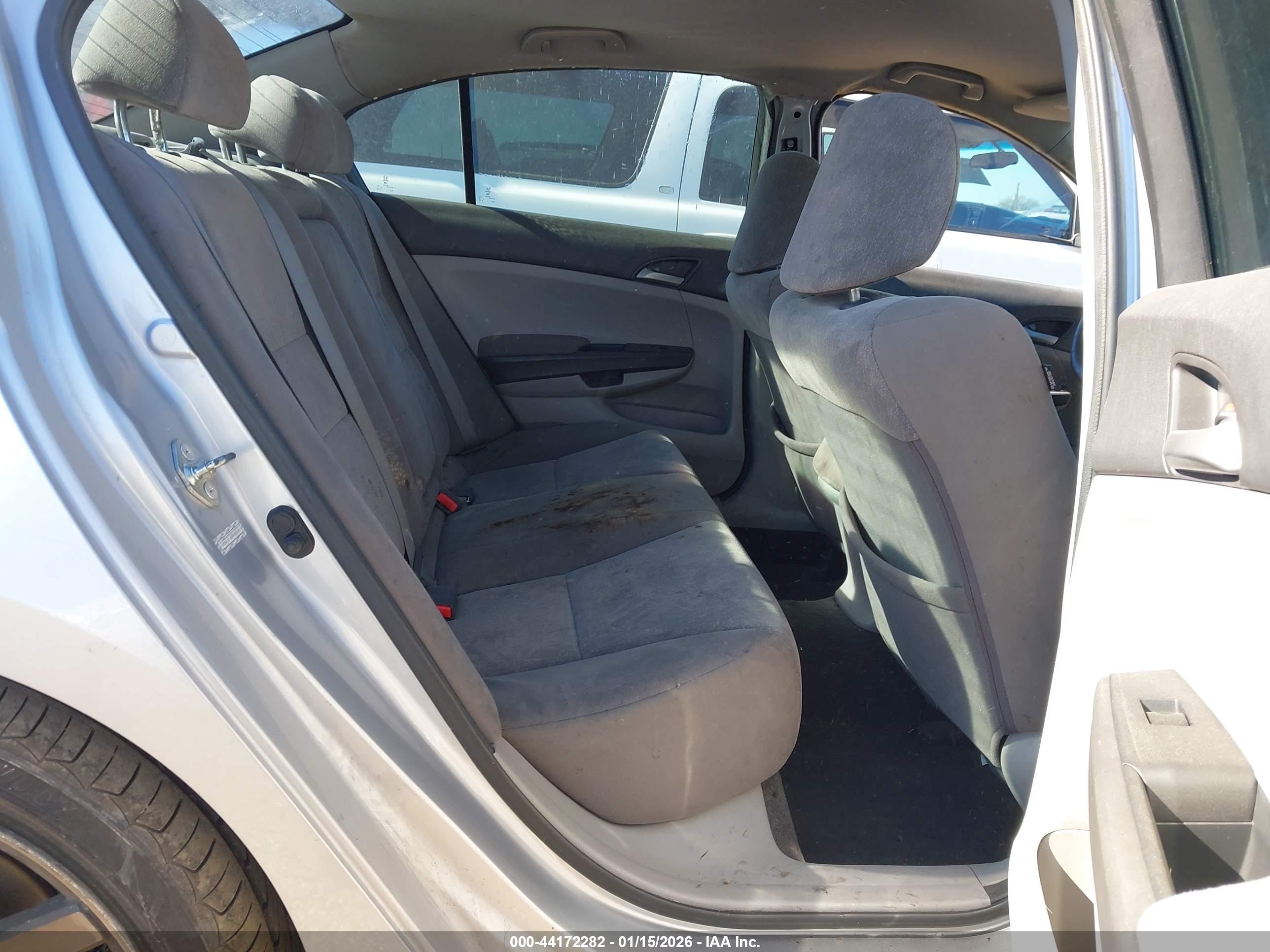 HONDA ACCORD image 8