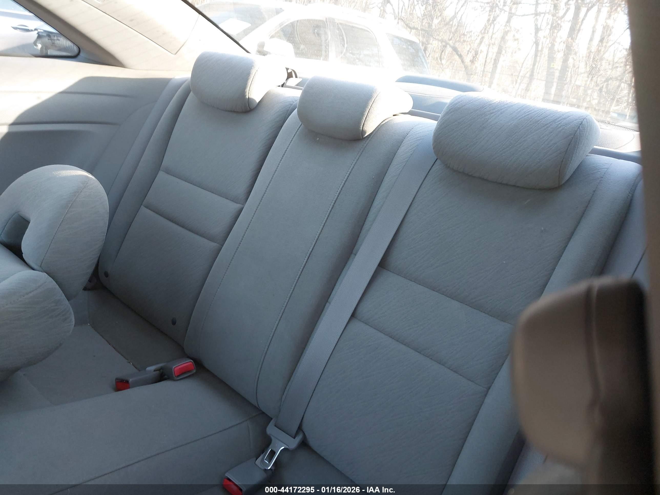 HONDA CIVIC image 8
