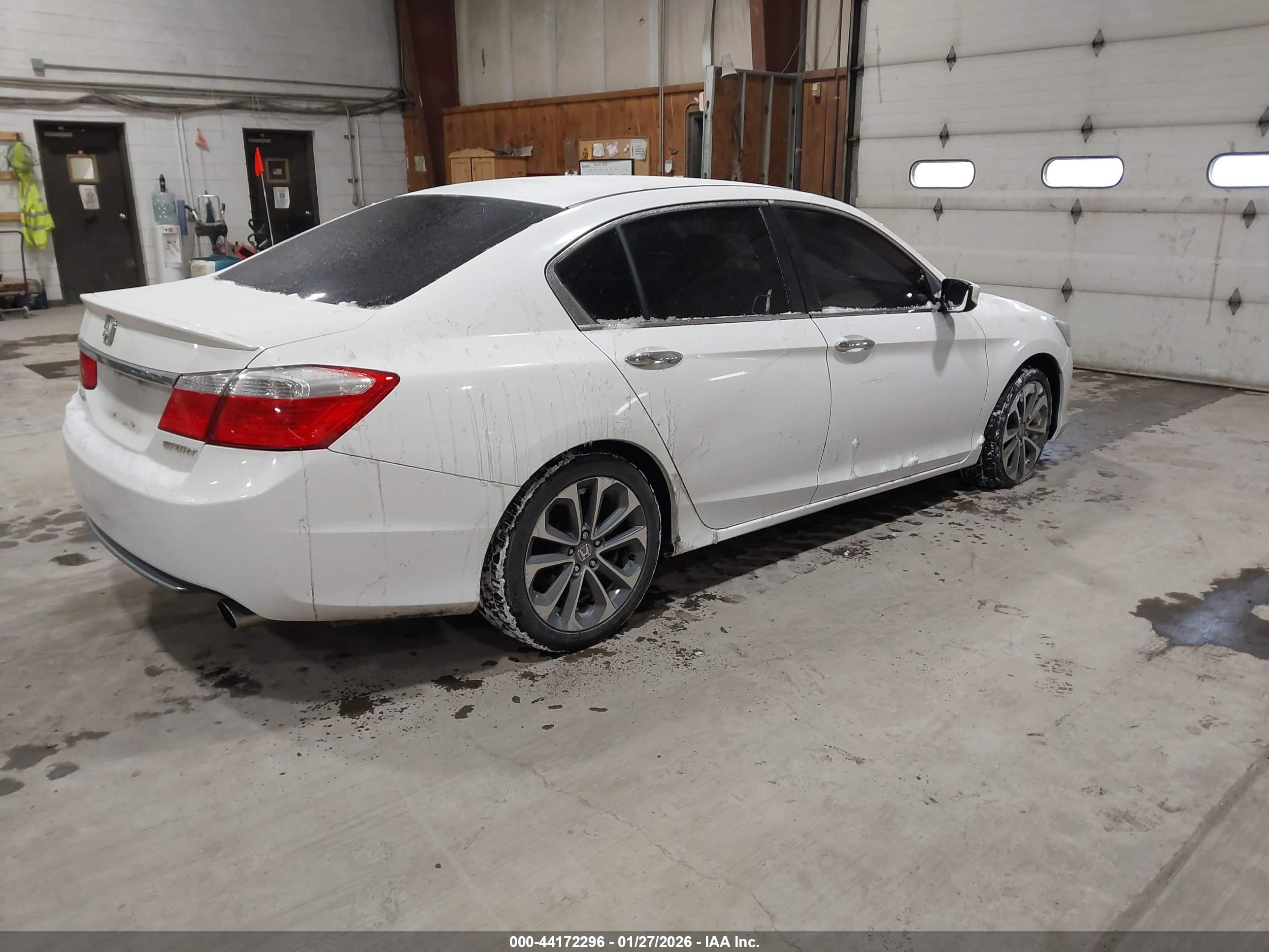HONDA ACCORD image 4