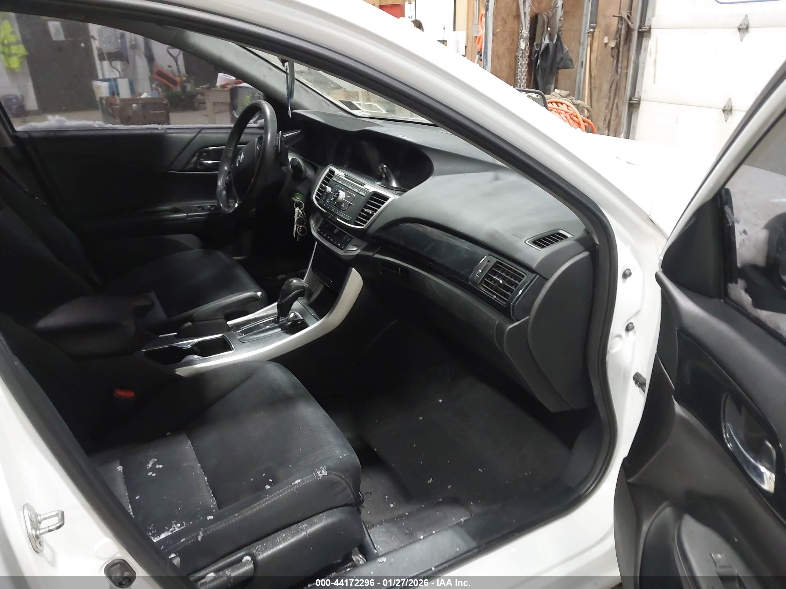 HONDA ACCORD image 5