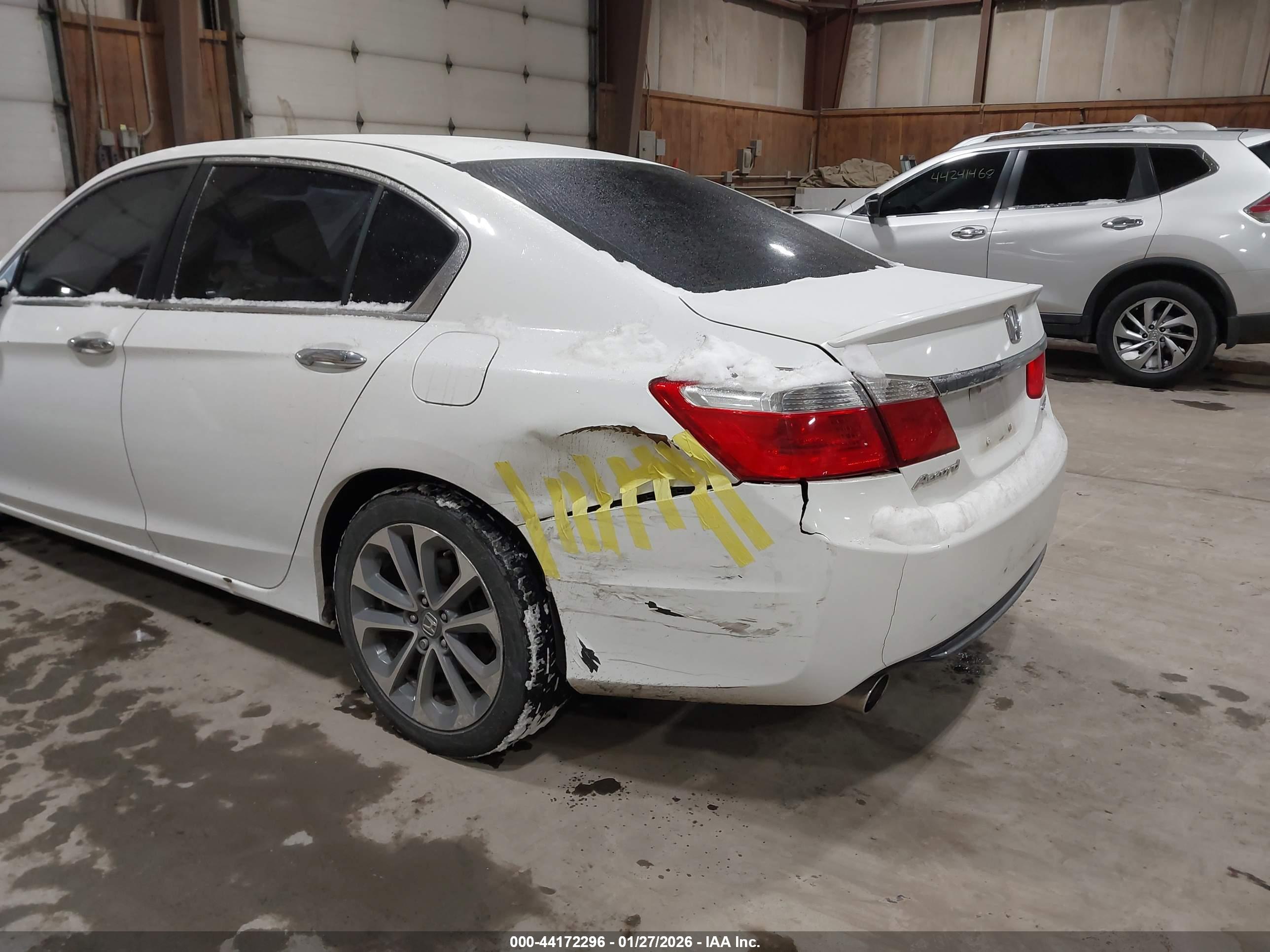 HONDA ACCORD image 6
