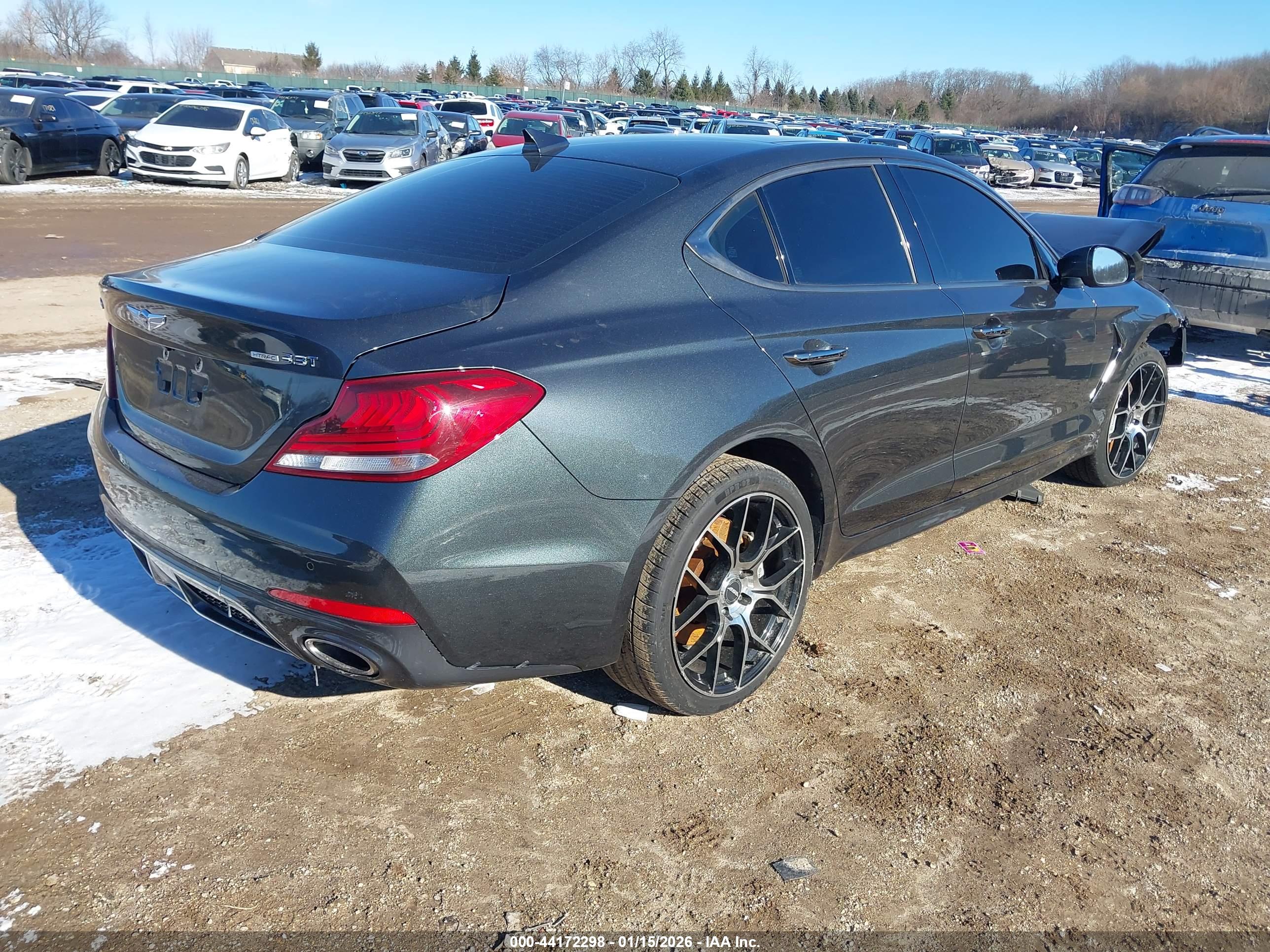 GENESIS G70 image 4