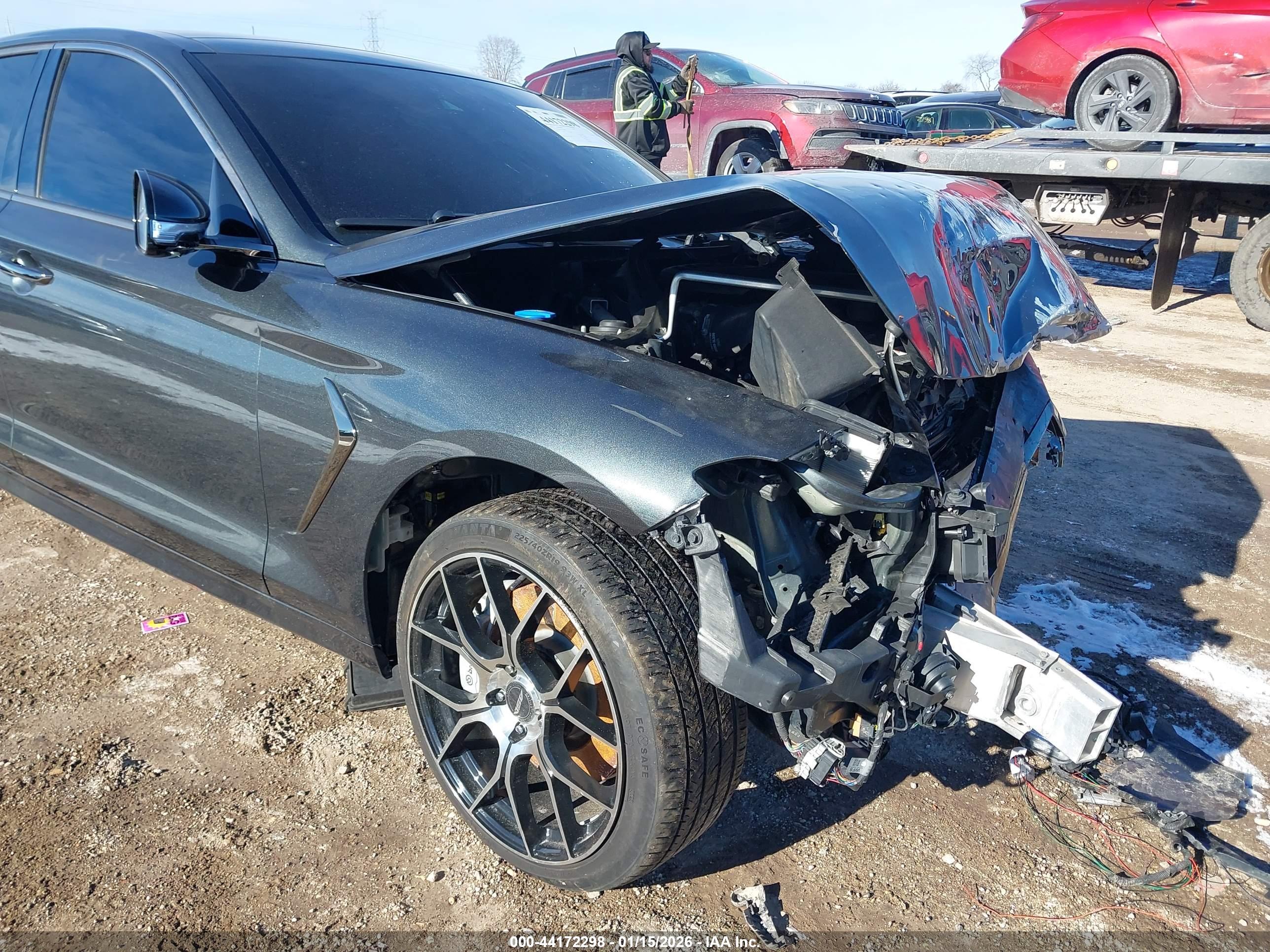 GENESIS G70 image 6