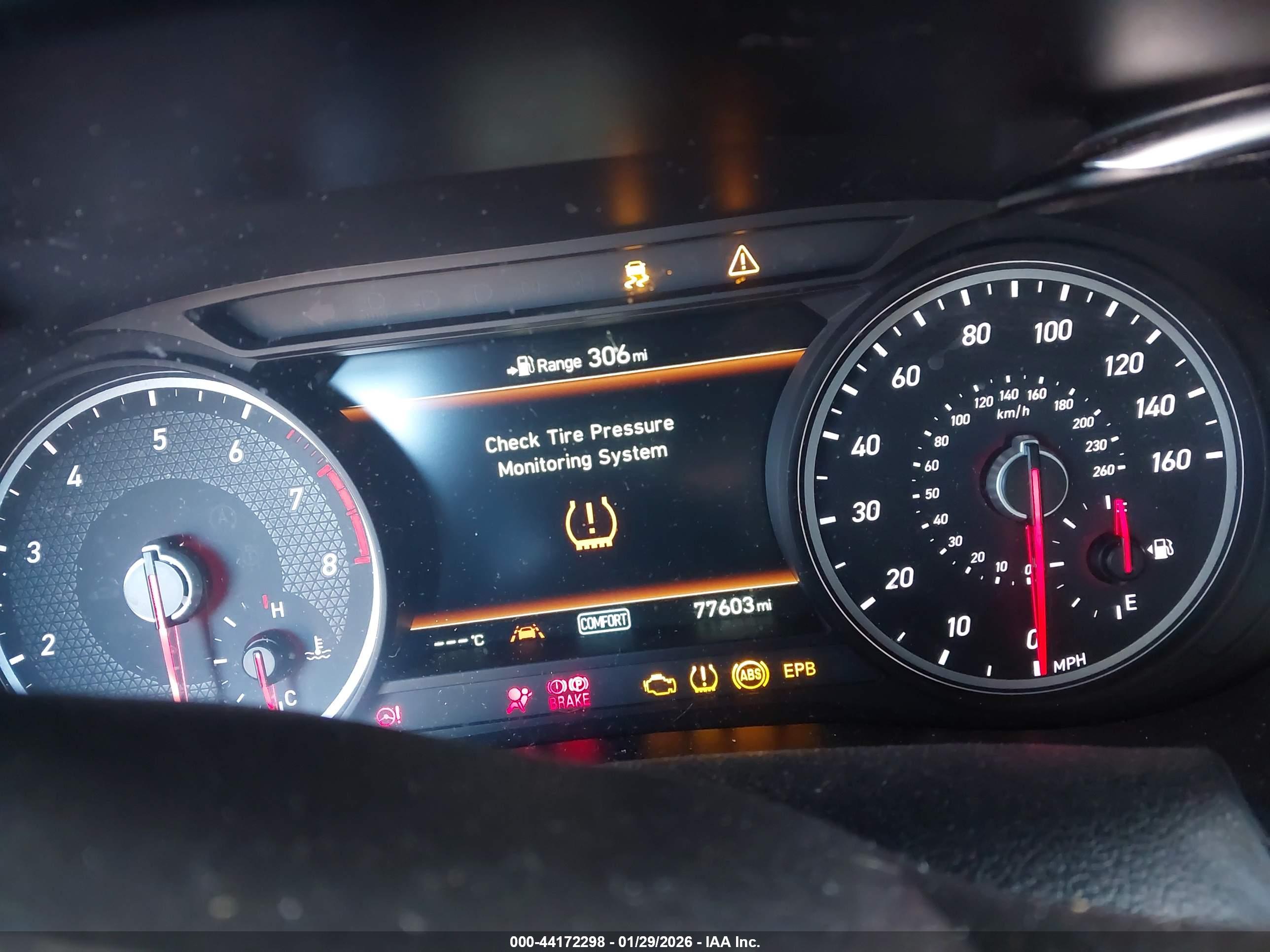 GENESIS G70 image 7