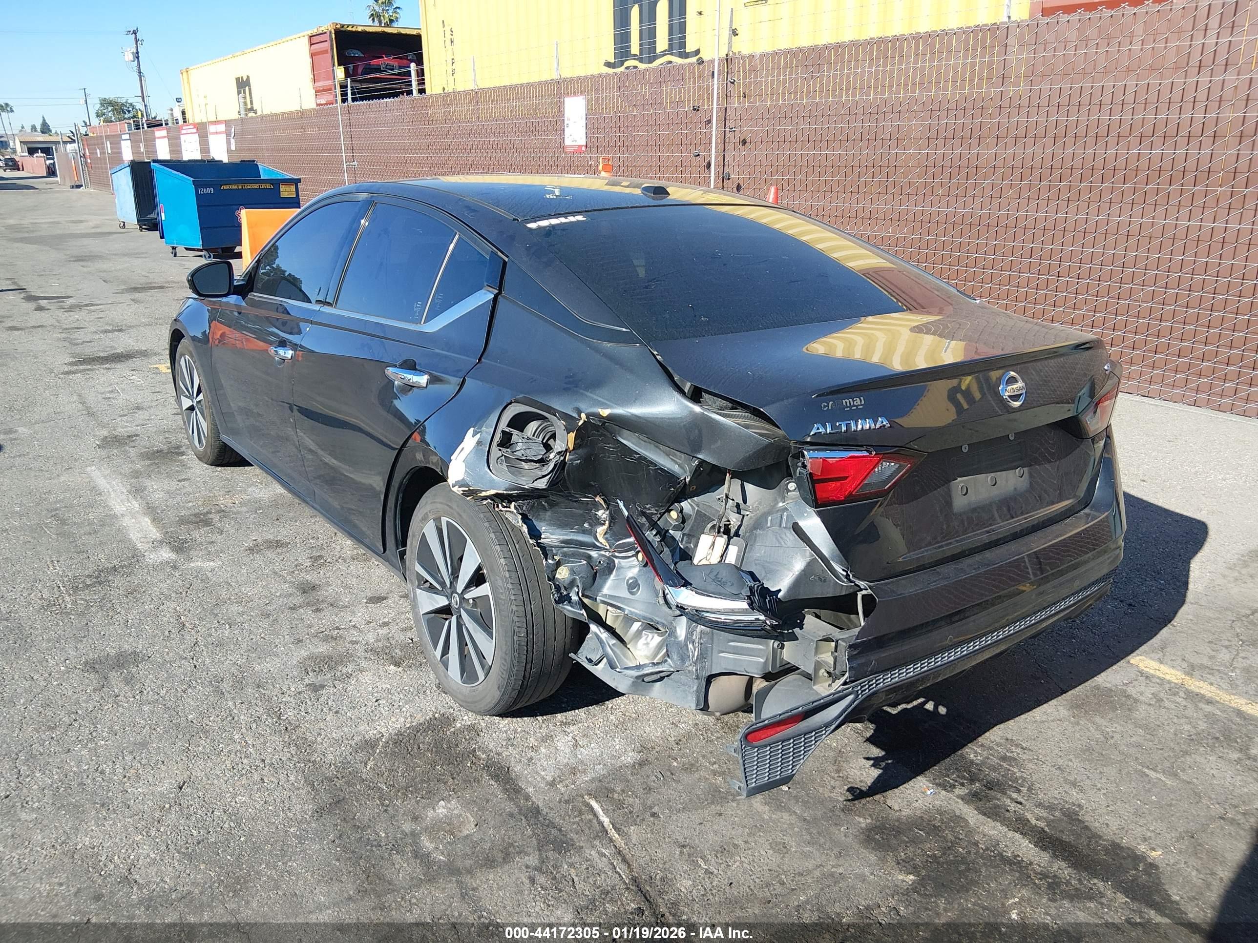 NISSAN ALTIMA image 3