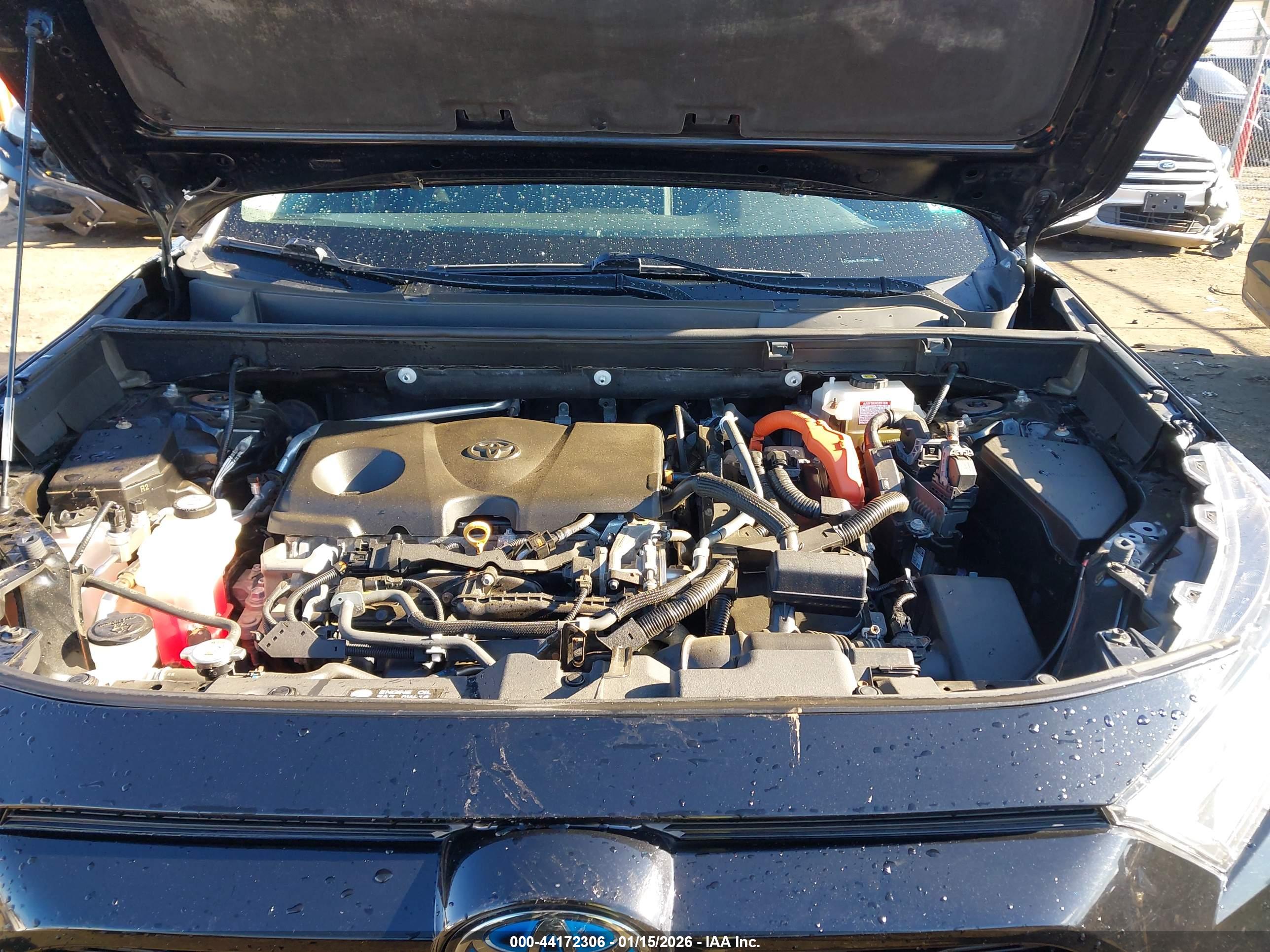 TOYOTA RAV4 image 10