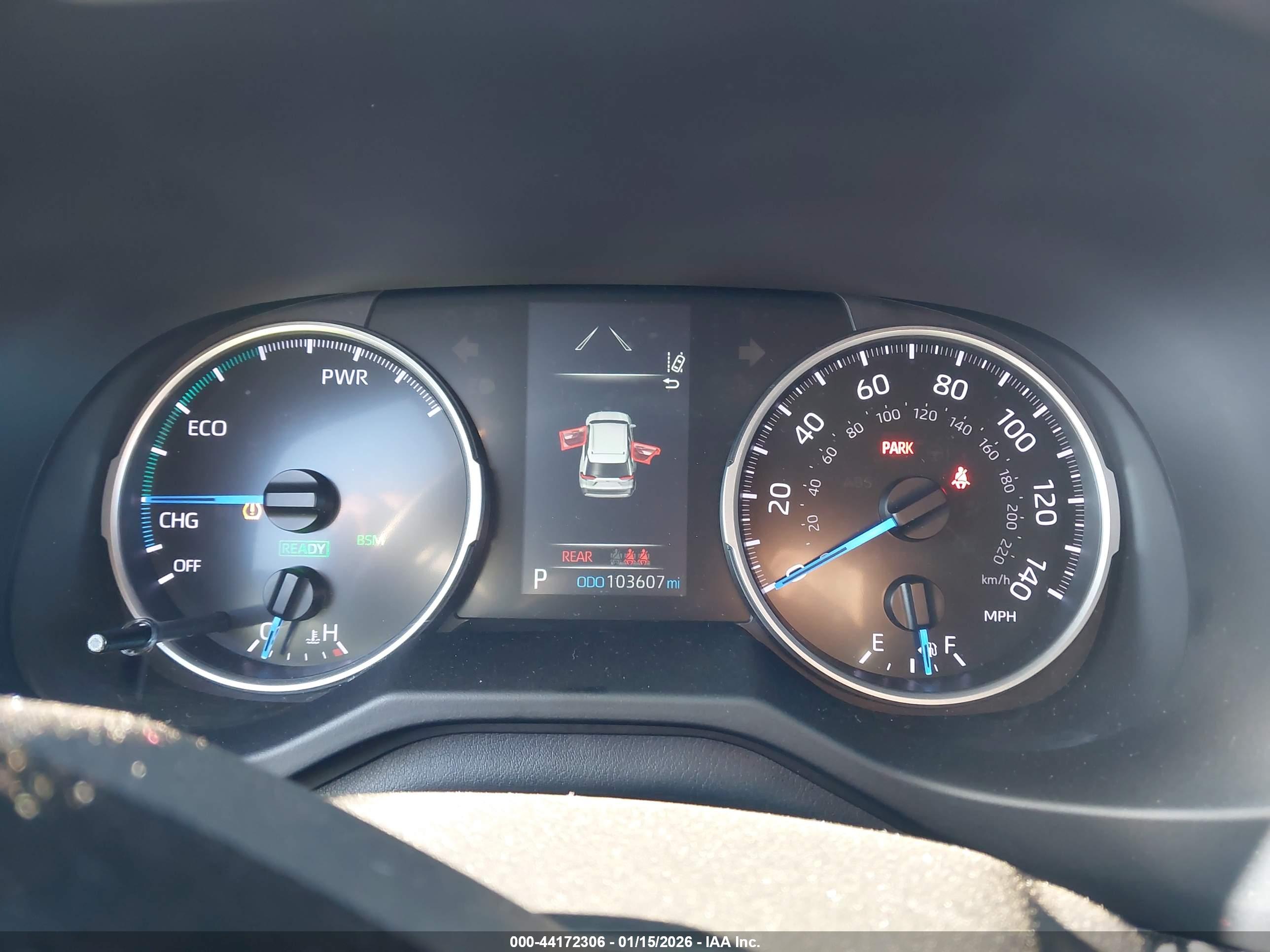 TOYOTA RAV4 image 7