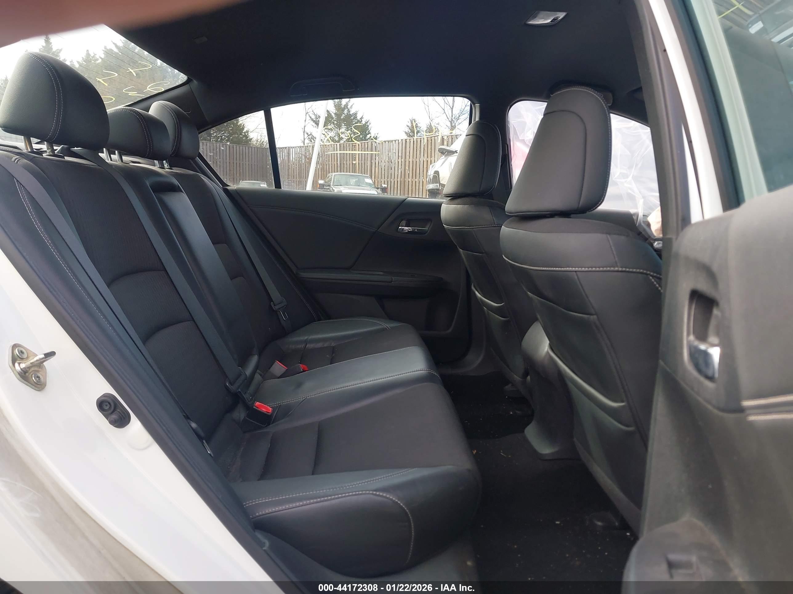 HONDA ACCORD image 8